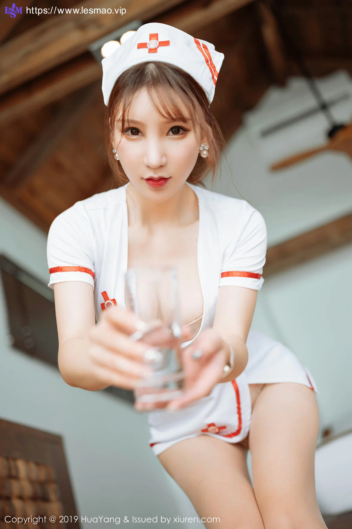 HuaYang 花漾show Vol.176 护士制服 周于希Sandy vr第一视角写真 - 3