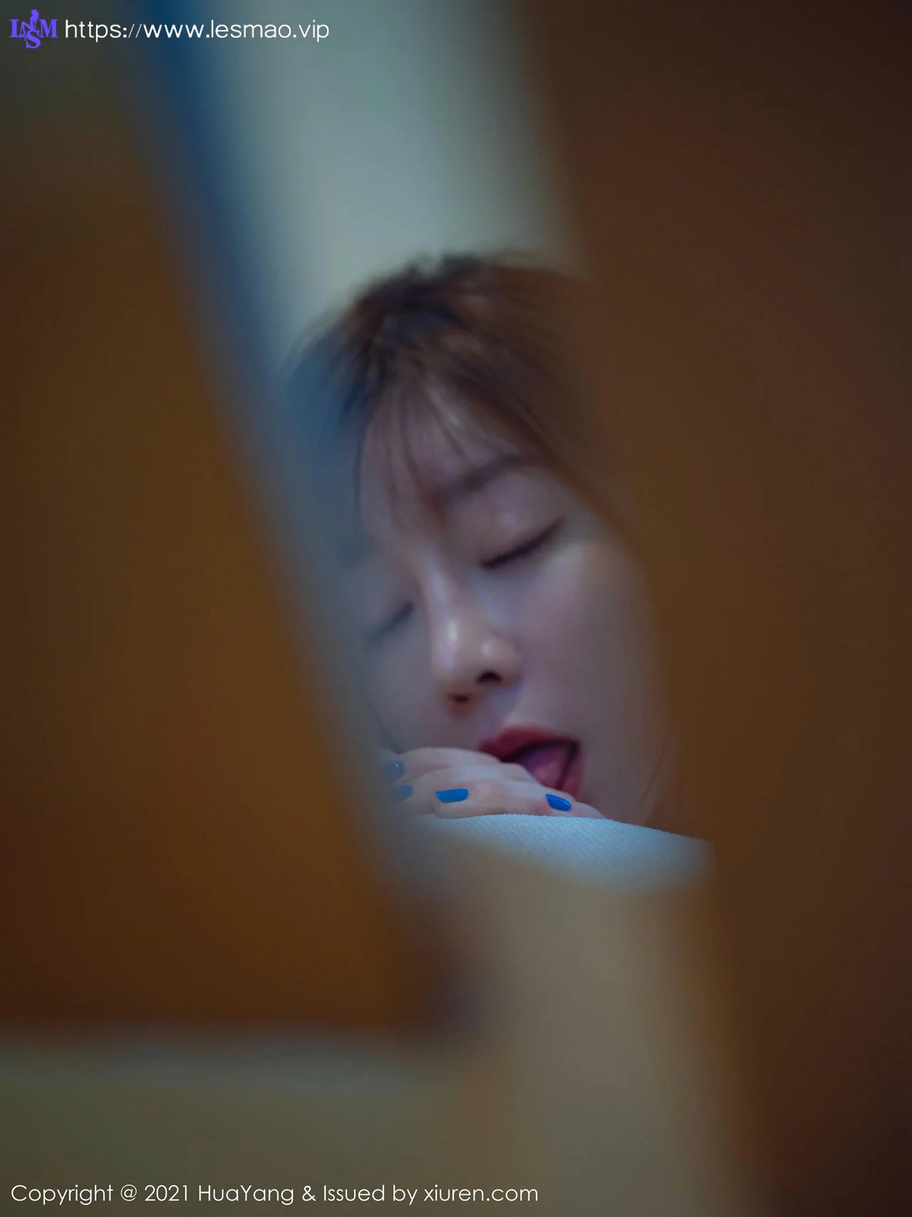 HuaYang 花漾show Vol.382 熟女气息十足 王雨纯 厦门旅拍写真 - 2