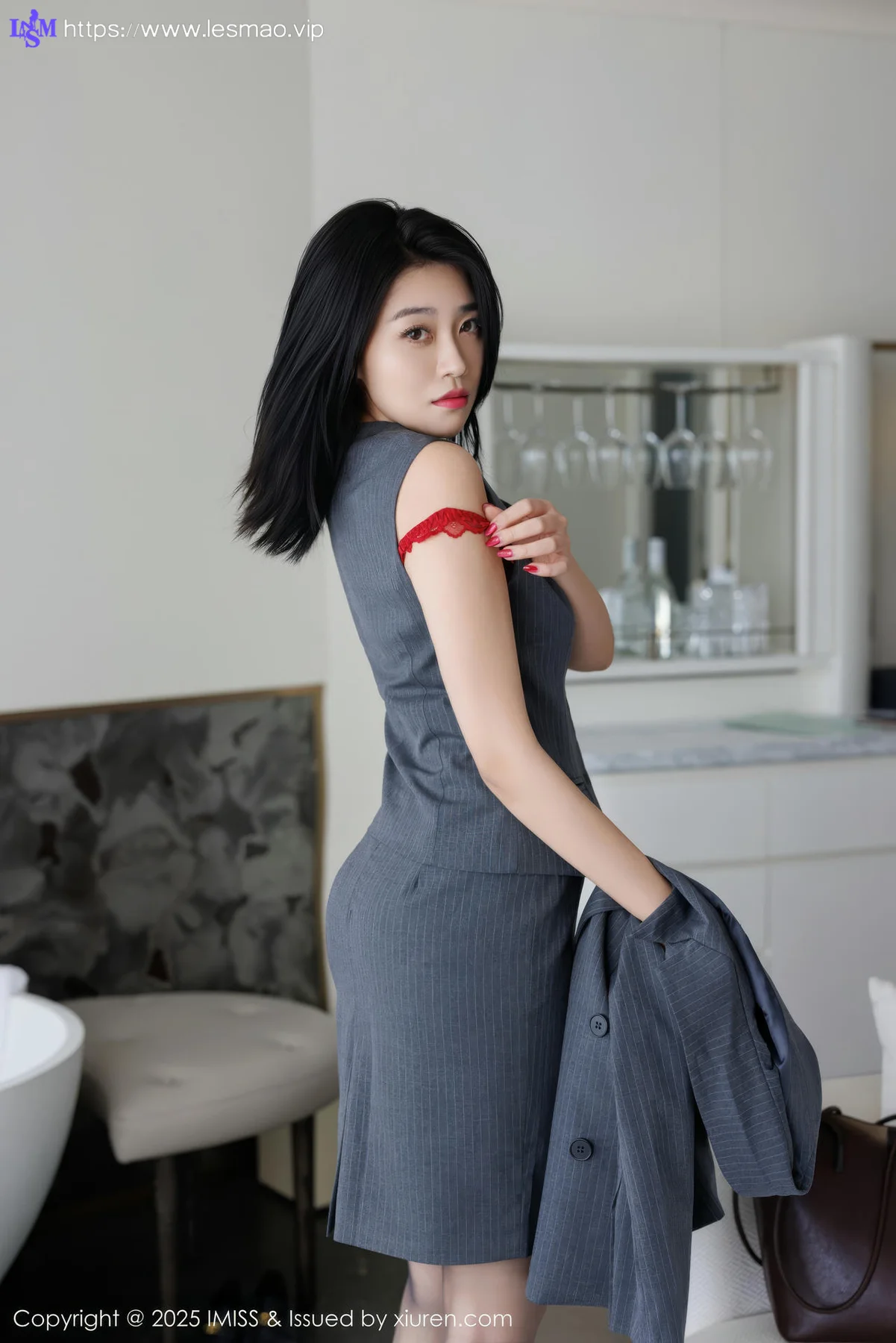 IMiss 爱蜜社 Vol.787 许诺Sabrina 黑丝美腿玉足 - 6