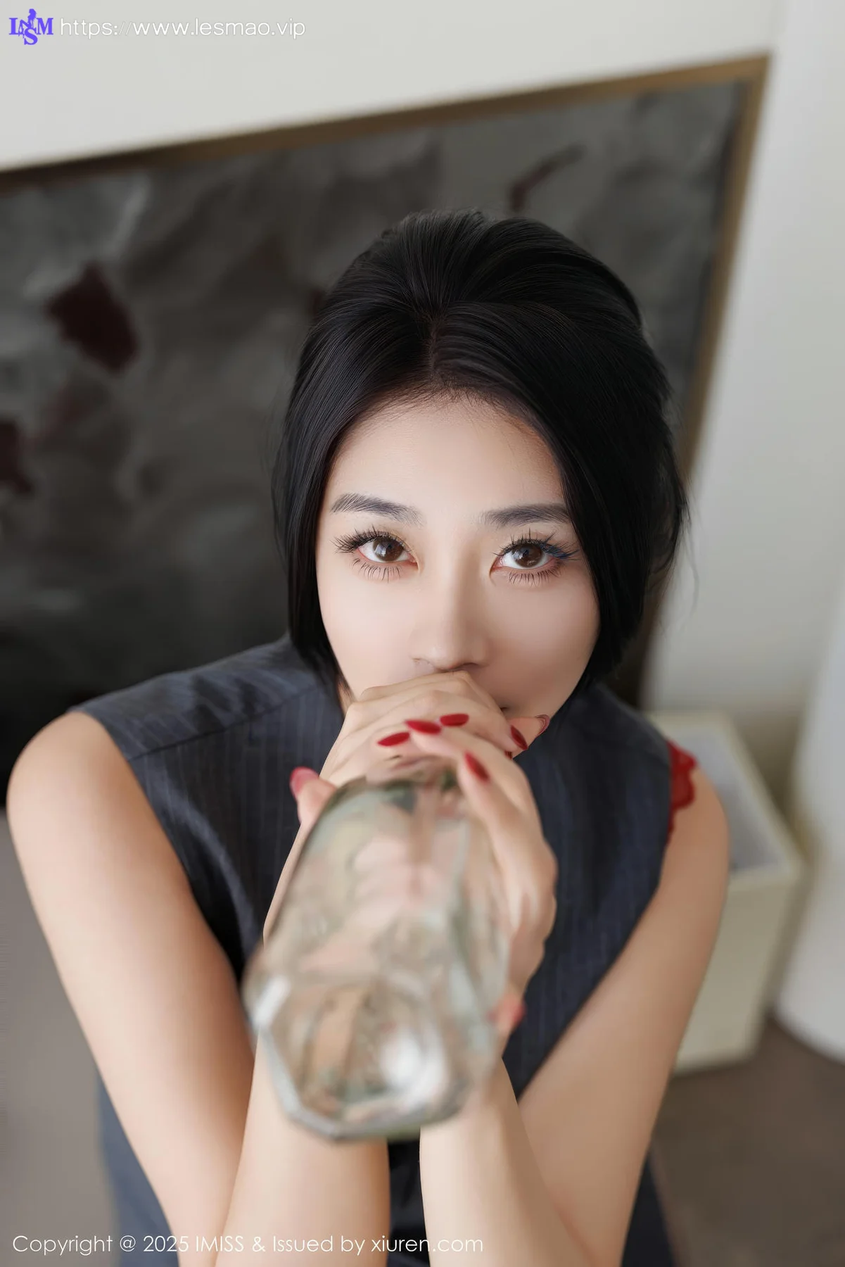 IMiss 爱蜜社 Vol.787 许诺Sabrina 黑丝美腿玉足 - 2