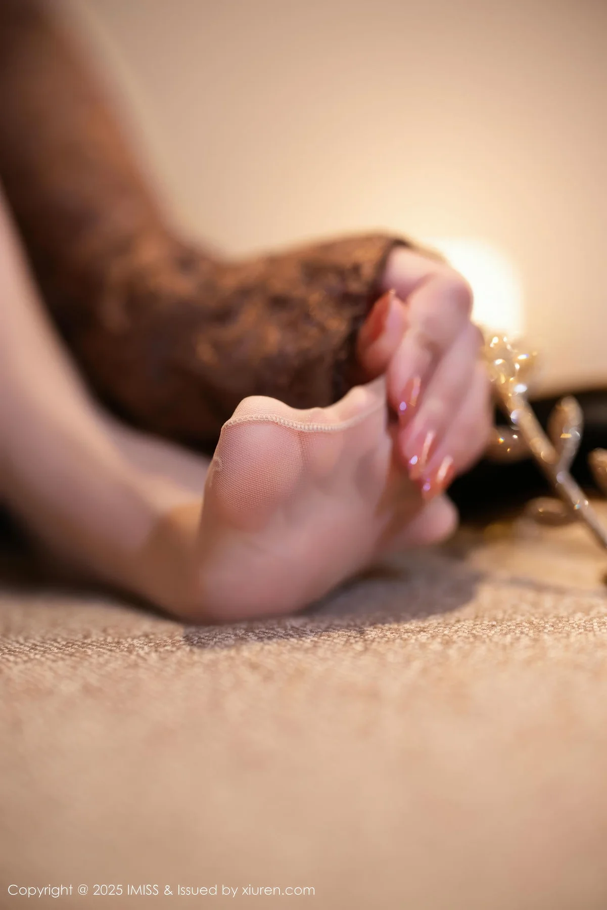 IMiss 爱蜜社 Vol.802 许诺Sabrina蕾丝浅色连衣短裙 - 8