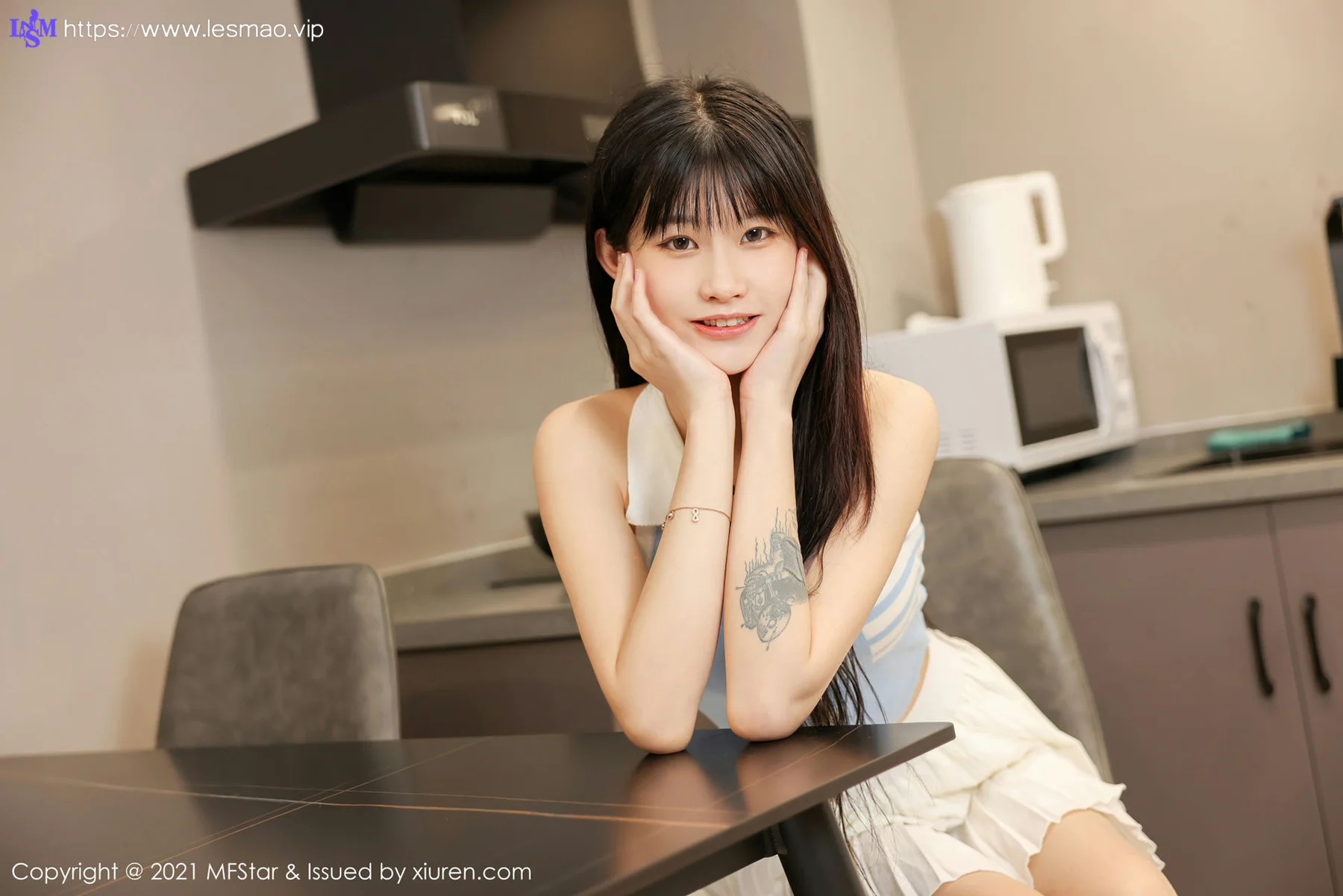 MFStar 模范学院 Vol.533 77qiqi 清纯小美眉 - 2