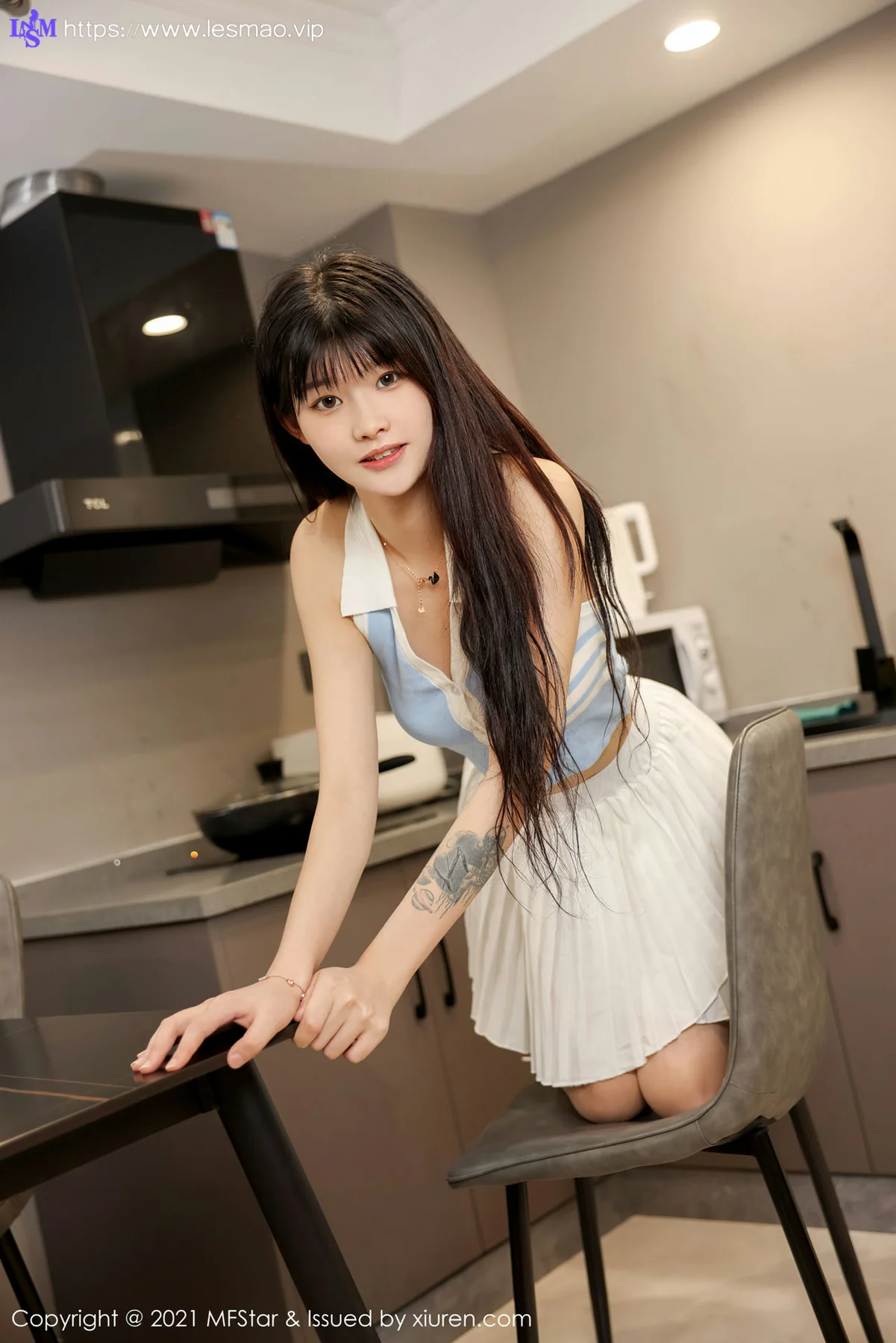 MFStar 模范学院 Vol.533 77qiqi 清纯小美眉 - 9