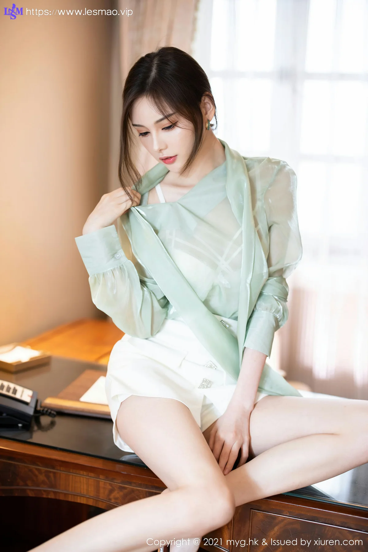 MyGirl 美媛馆 Vol.535 秀丽绝俗明艳动人 小夕juju 性感写真 - 1