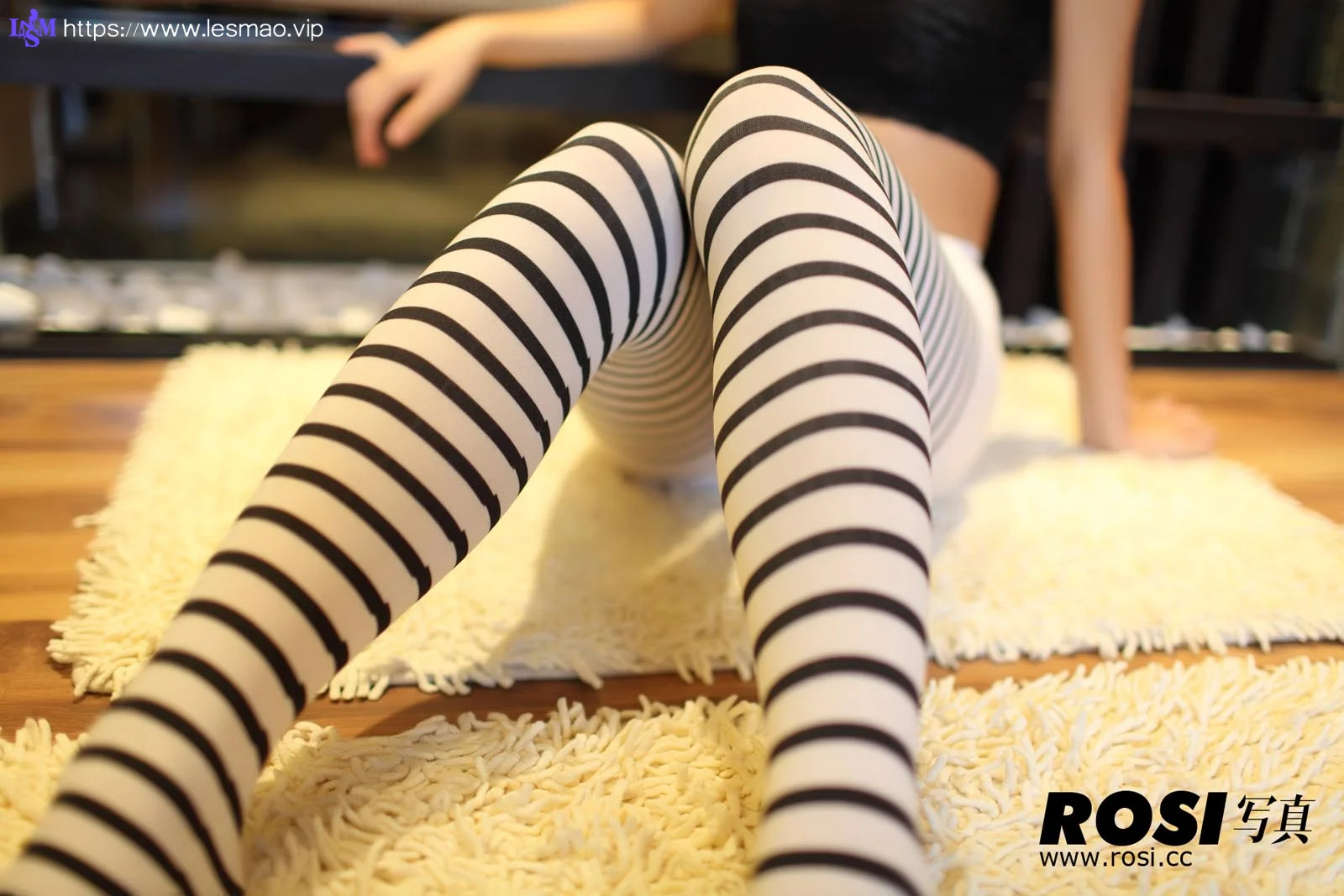 Rosi 写真 No.093 40P/43.49M - 3