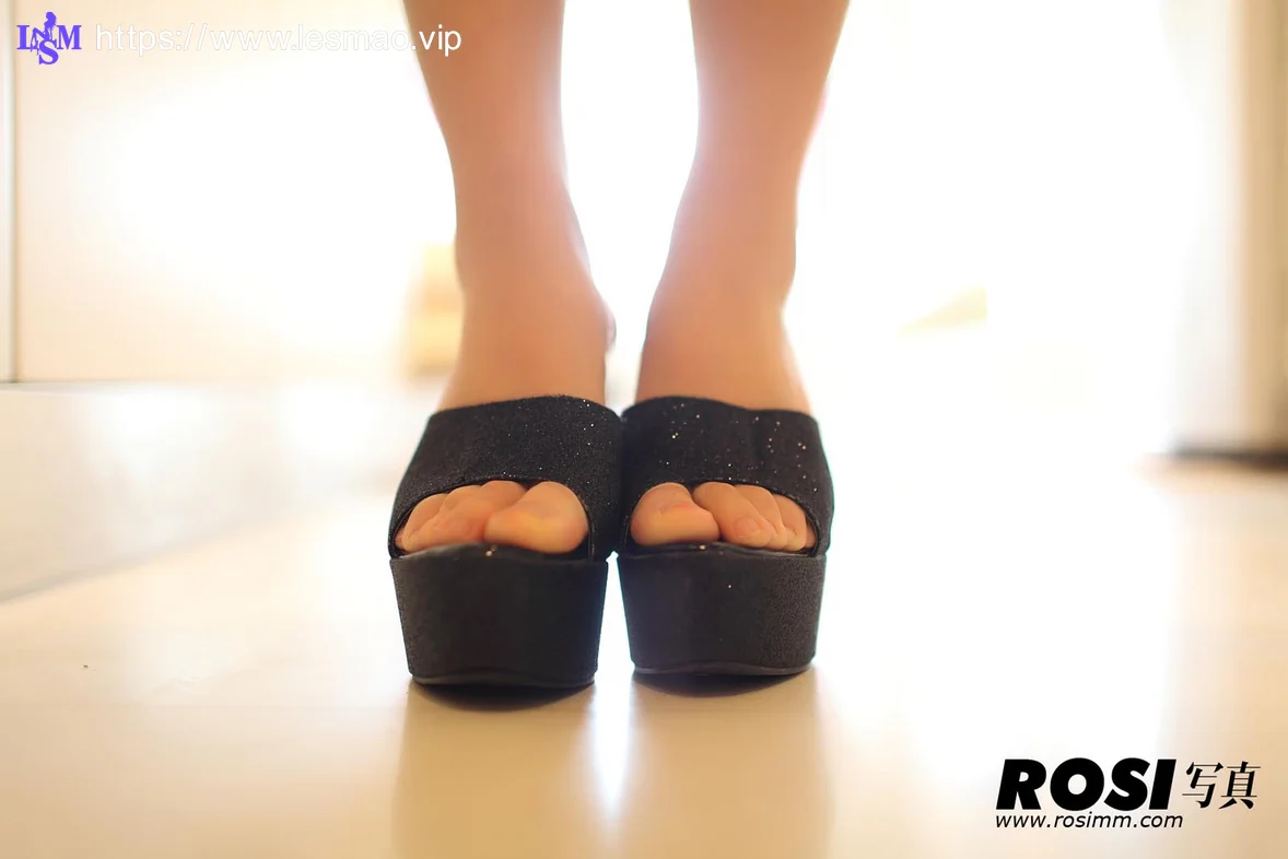 Rosi 写真 No.137 27P/19.72M - 1