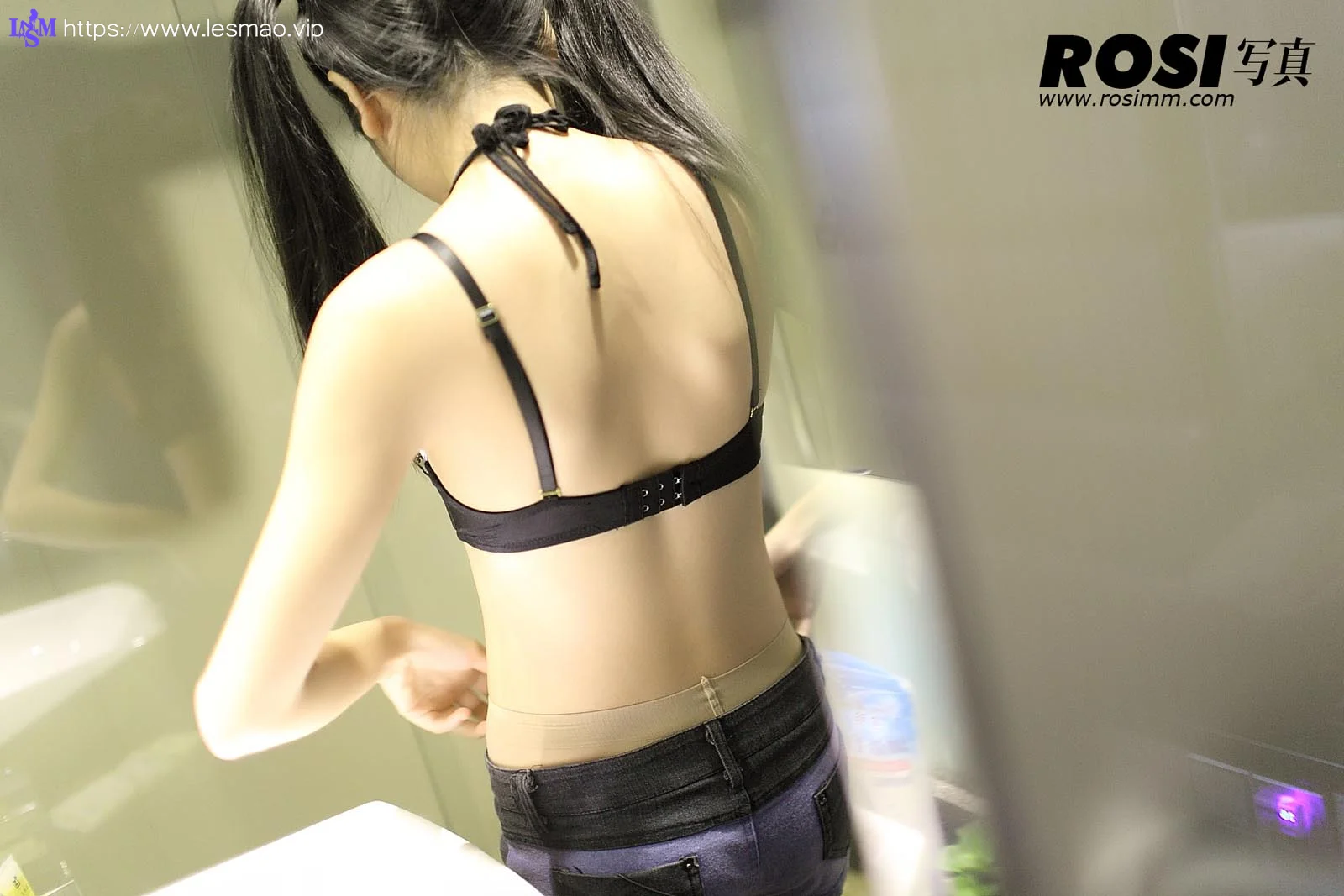 Rosi 写真 No.445 81P/111.0M - 3