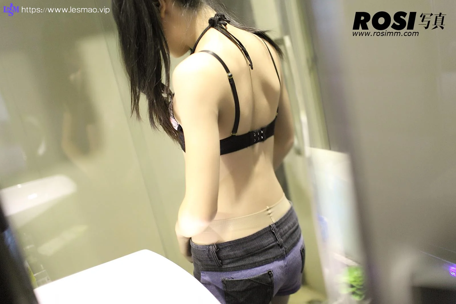 Rosi 写真 No.445 81P/111.0M - 4