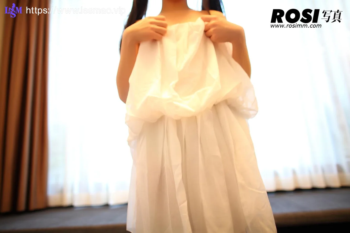 Rosi 写真 No.620 50P/39.1M - 9