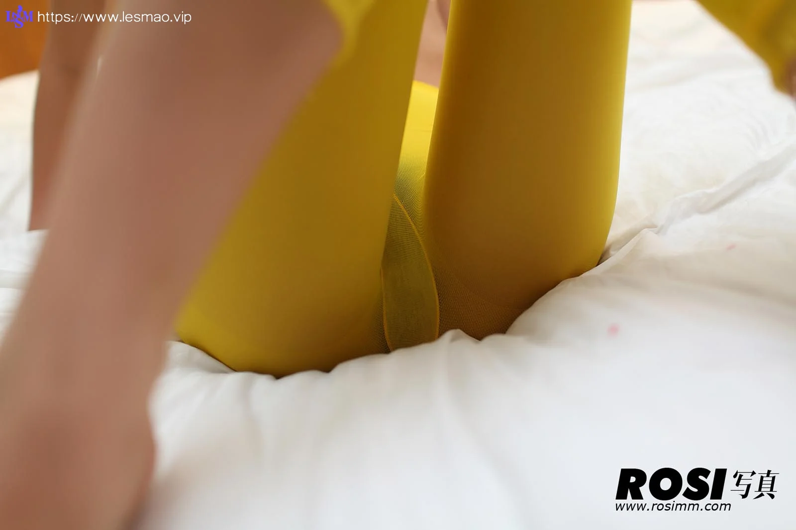 Rosi 写真 No.657 28P/24.4M - 2