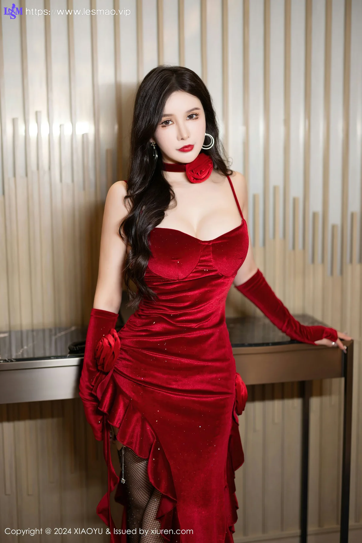 XIAOYU  语画  Vol.1228 李丽莎 暗红色吊带短裙性感写真3 - 5