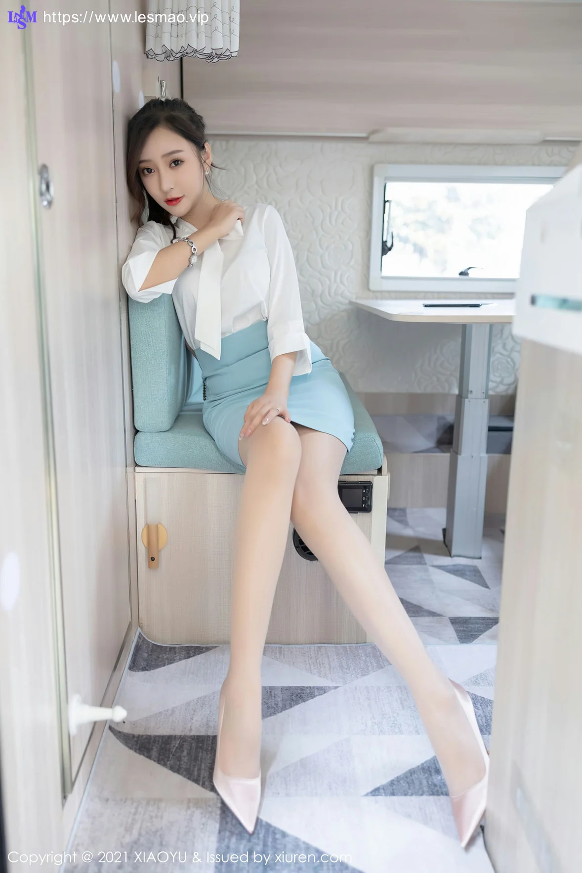 XIAOYU  语画界 Vol.635 房车之旅 王馨瑶yanni 性感写真11 - 8