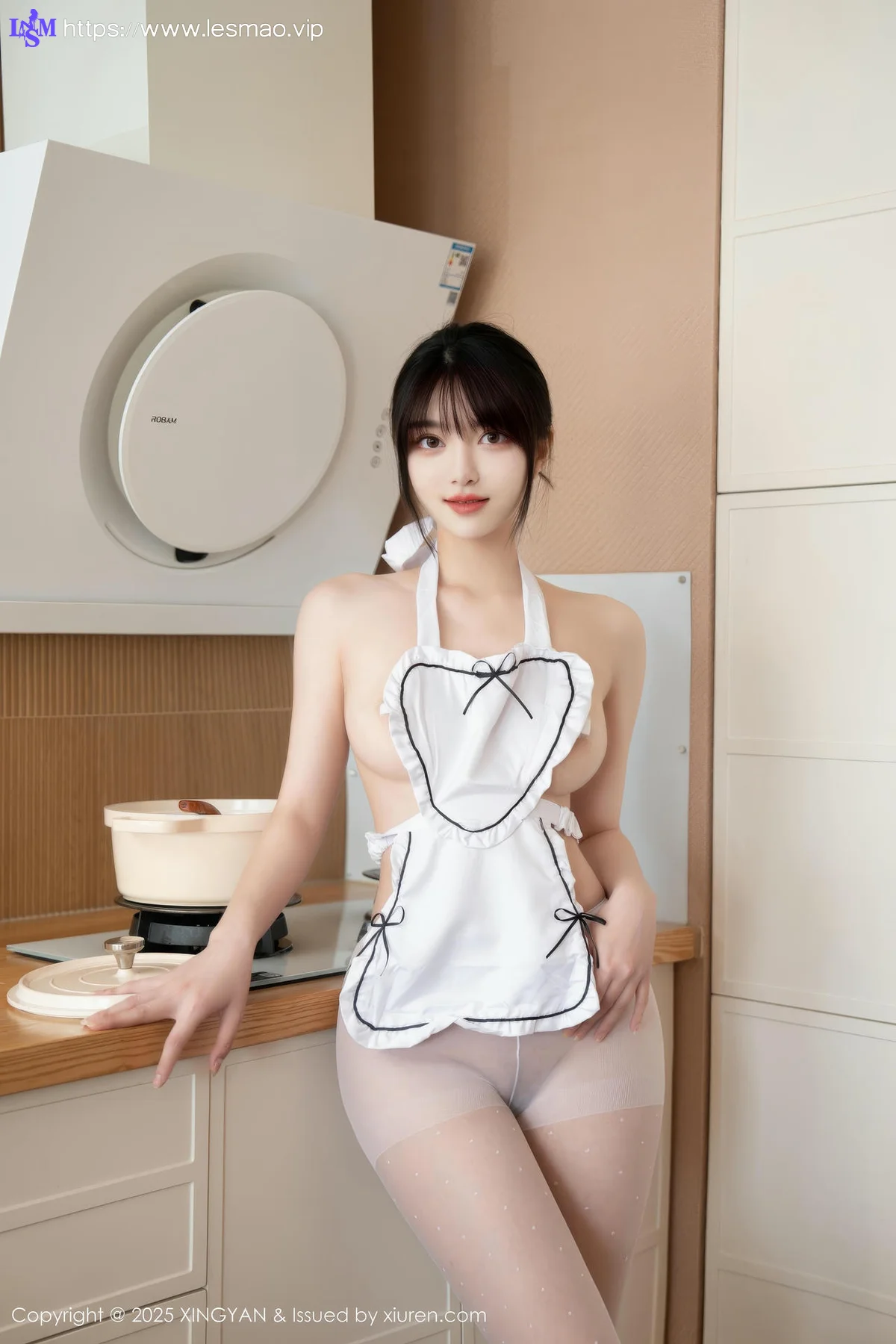 XINGYAN 星颜社 Vol.342 白露lulu 白色围裙搭白色丝袜 - 1
