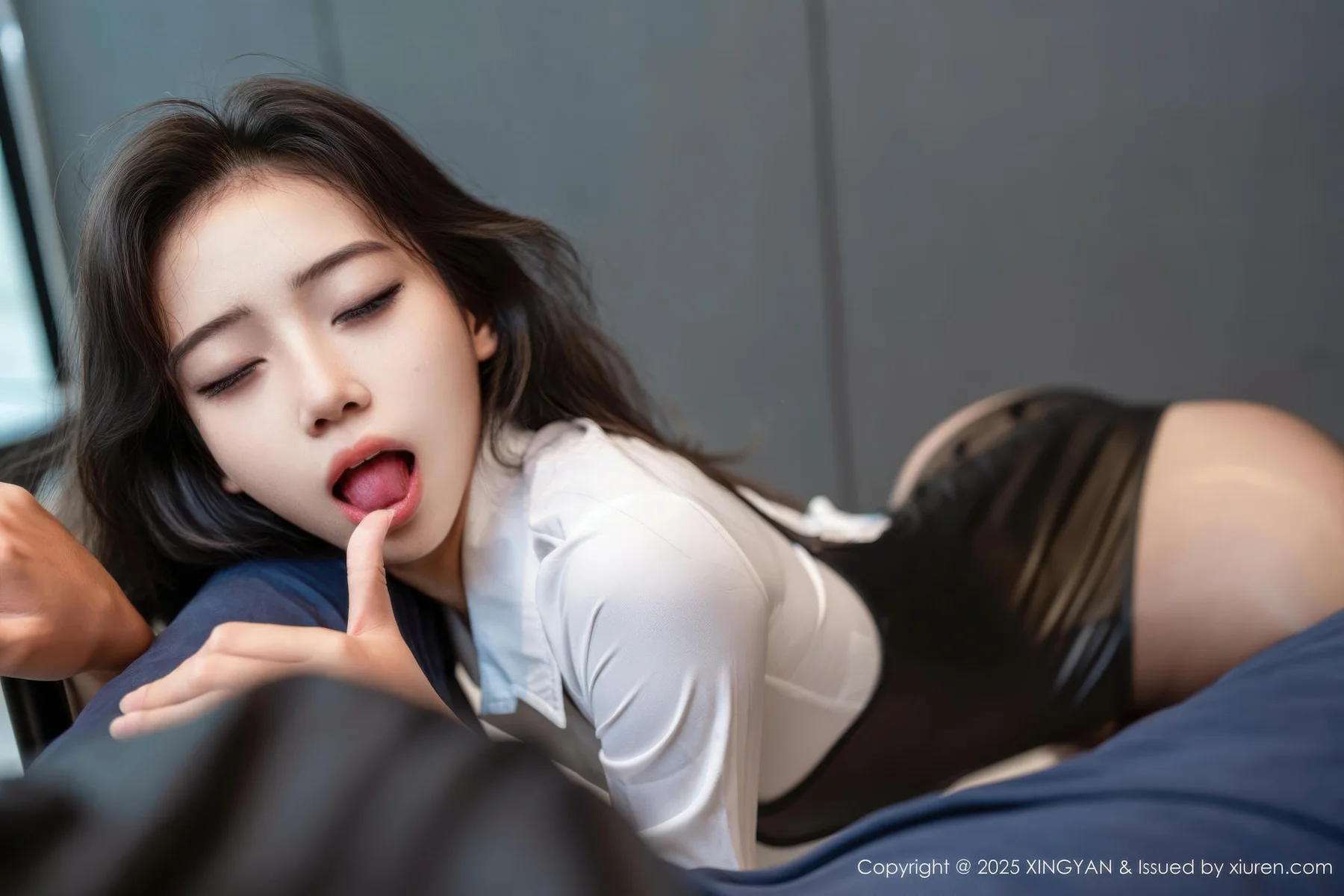 XINGYAN 星颜社 Vol.400 时安安  白色衬衫魅惑黑丝 - 9