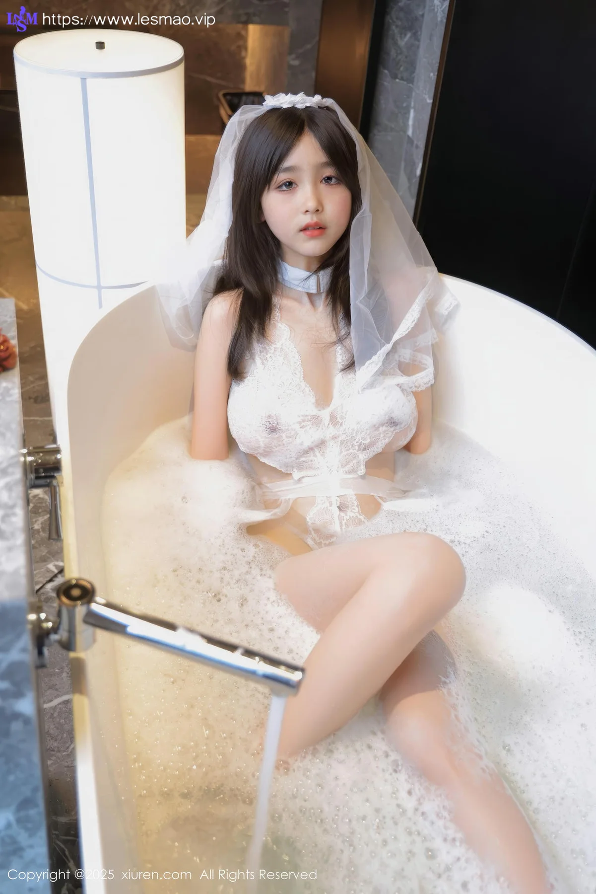XiuRen 秀人 No.10011 奶芙乔乔 少女泡泡浴湿身 - 5