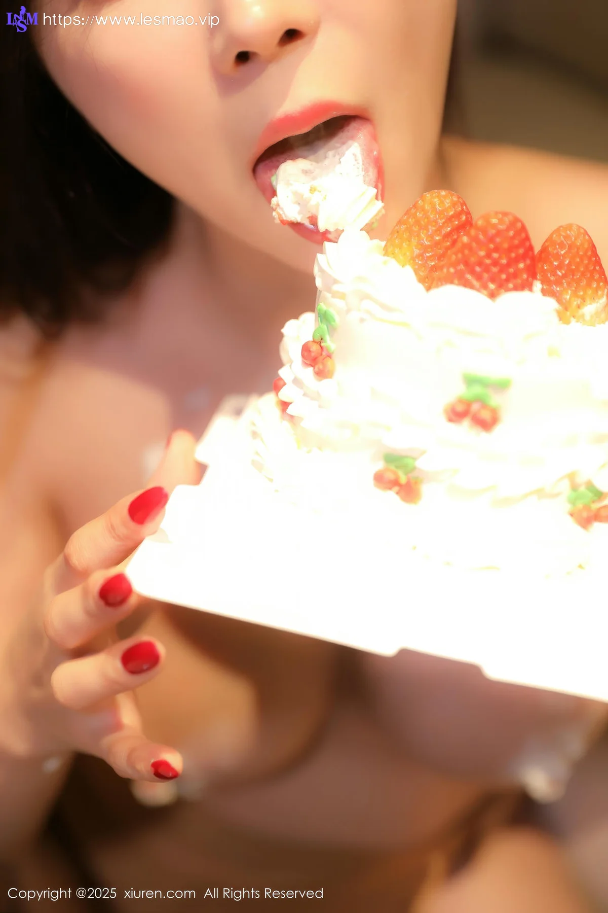 XiuRen 秀人 No.10029 小蛮妖Yummy 蛋糕玉体玉足主题 - 9