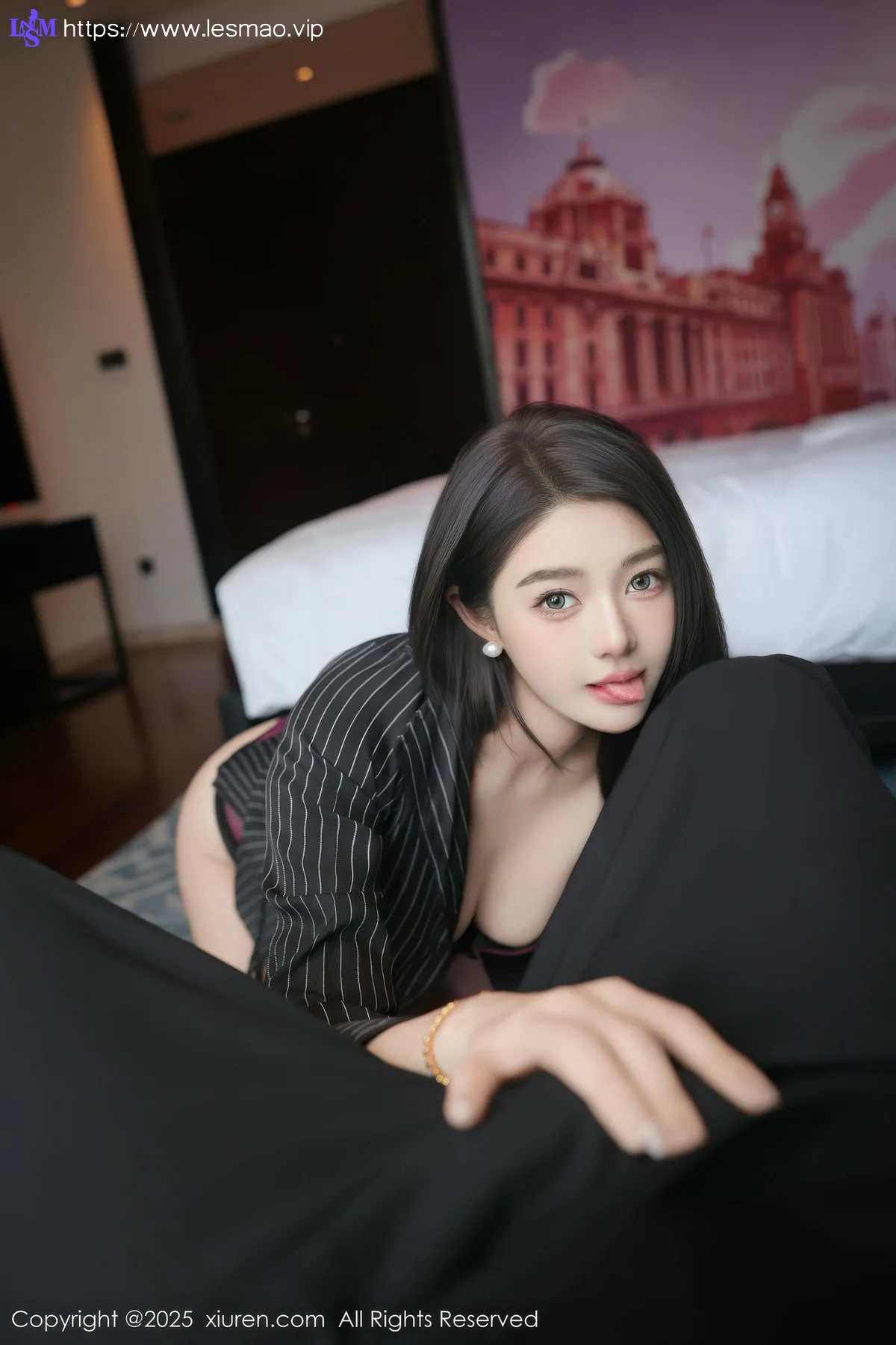 XiuRen 秀人 No.10053 Candy糖糖 翘臀丁字裤私房 - 2