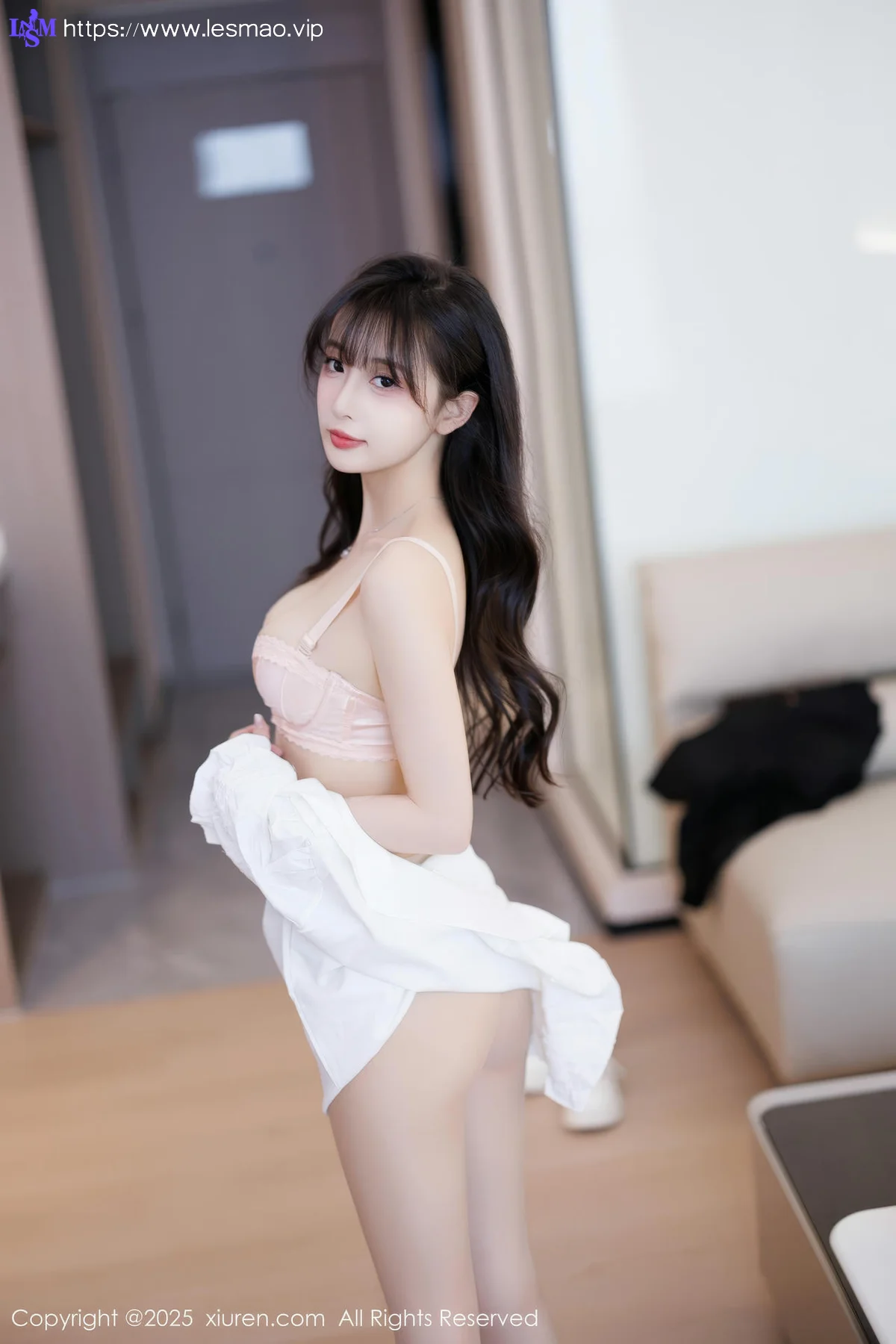 XiuRen 秀人 No.10067 樱桃小阑子 白丝美腿少女 - 9