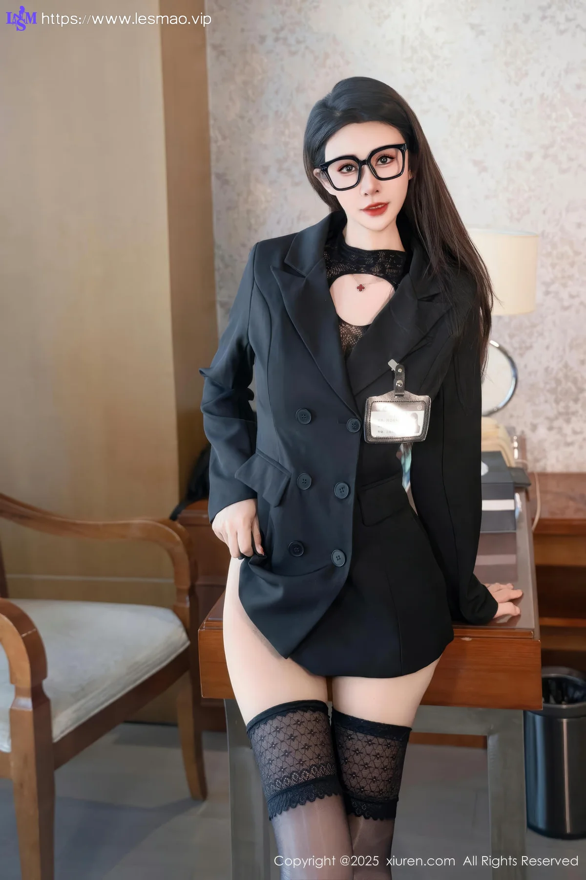 XiuRen 秀人 No.10095 艺艺yiyi 蕾丝连体衣透视 - 1