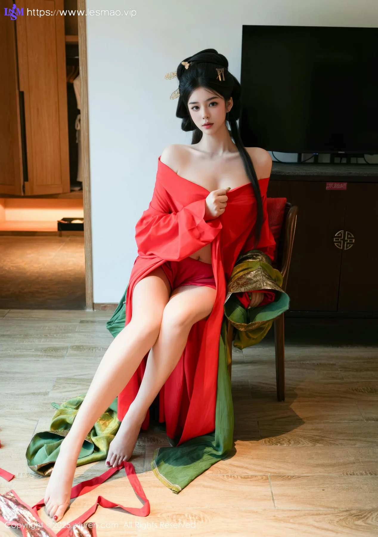 XiuRen 秀人 No.10126 雪糕CiCi 古装制服玉体户外 - 7