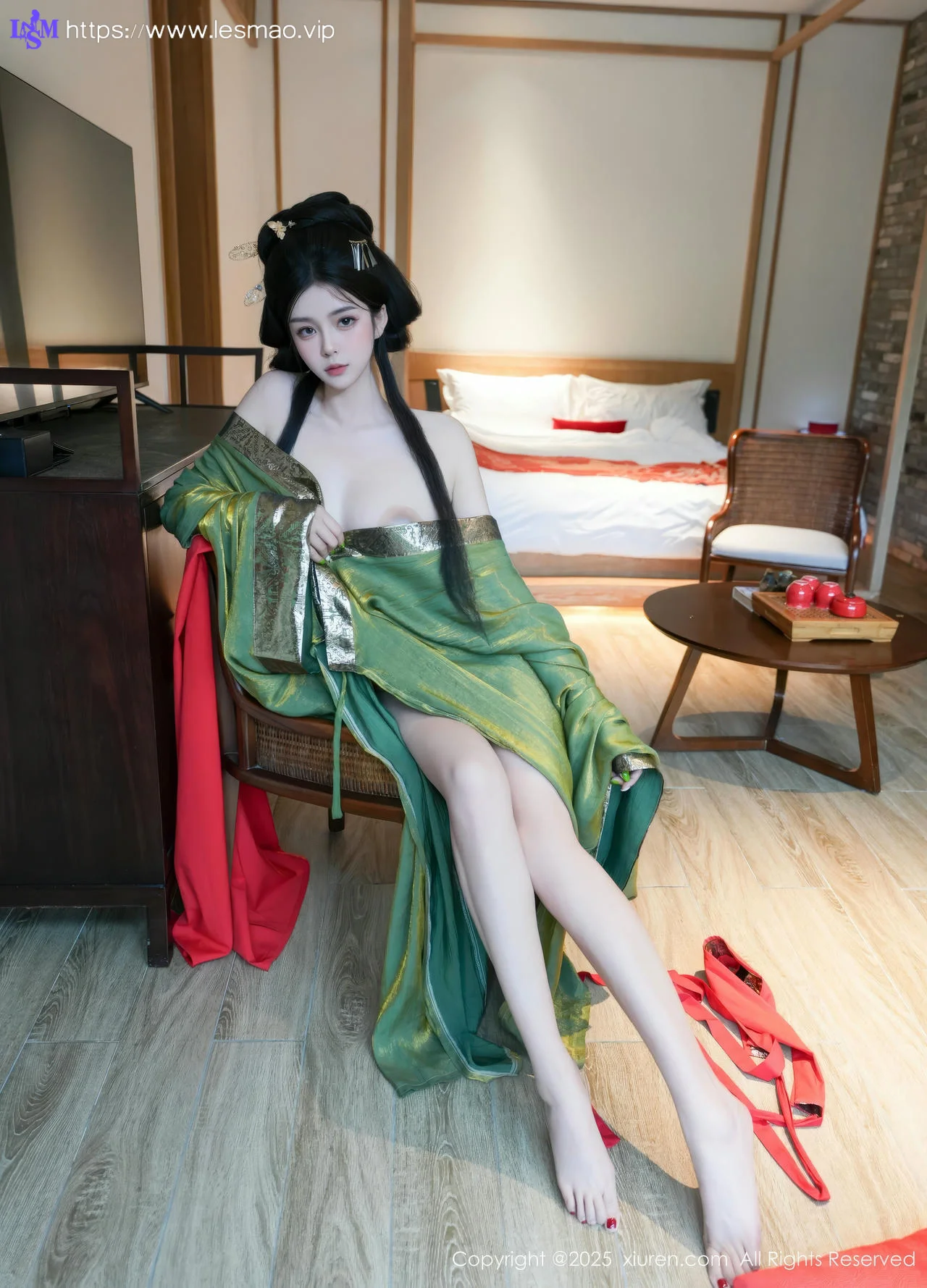 XiuRen 秀人 No.10126 雪糕CiCi 古装制服玉体户外 - 1
