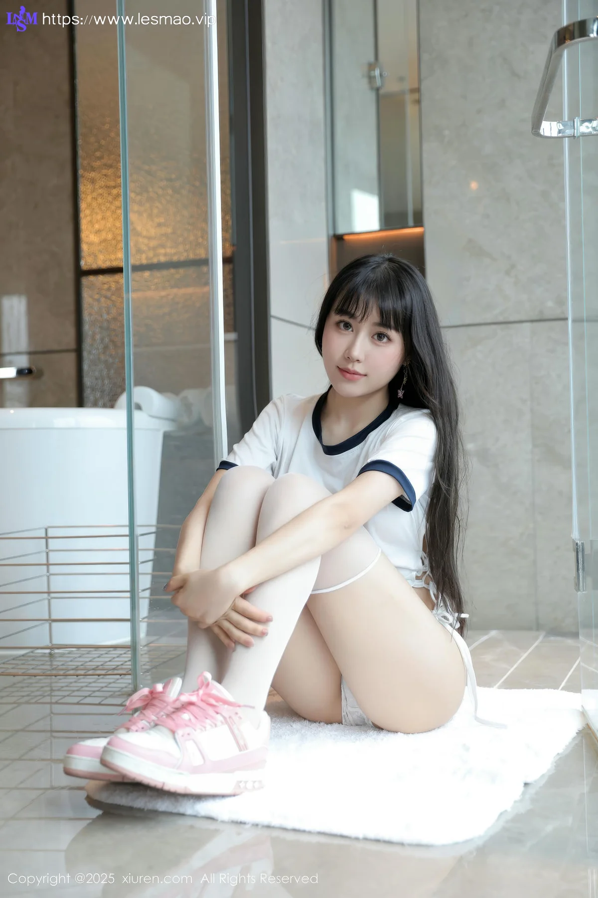 XiuRen 秀人 No.10184 量子玫瑰 首套写真白色运动 - 10