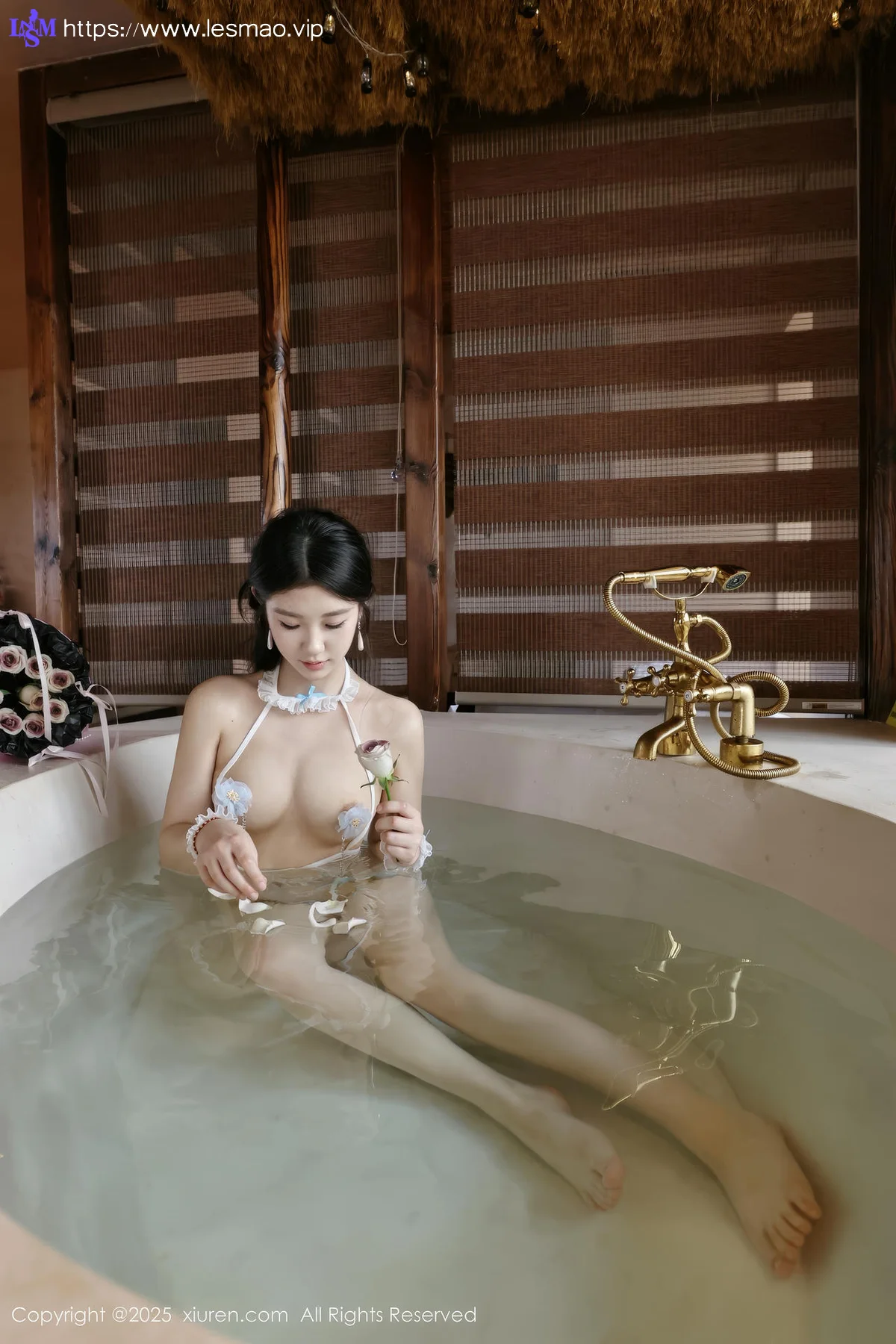 XiuRen 秀人 No.10199 小芭乐 温泉场景拍摄 - 9
