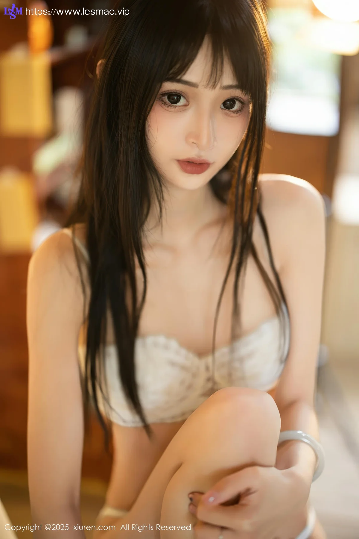 XiuRen 秀人 No.10215 茂木希子 新人红色裙子肉色丝袜 - 1