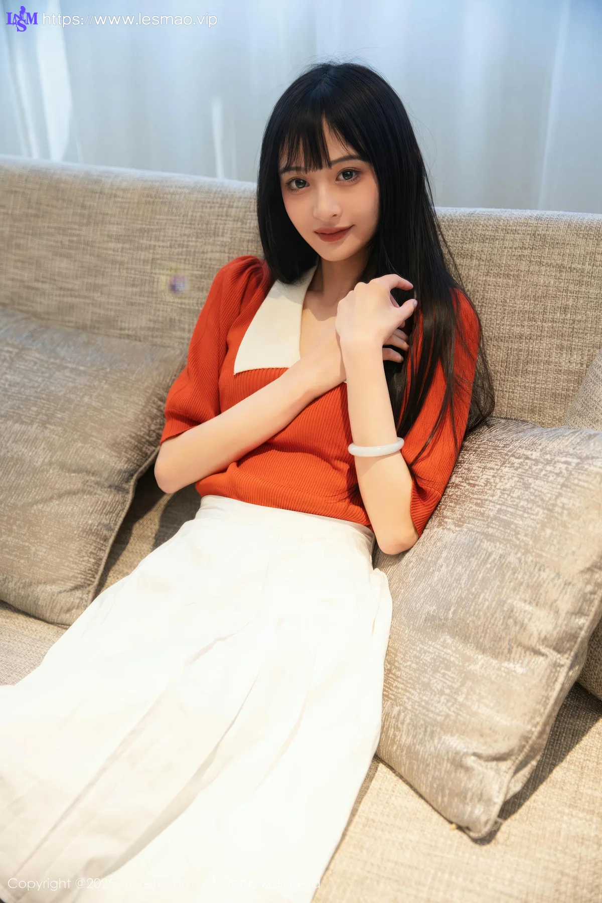 XiuRen 秀人 No.10247 茂木希子 诱人肉色丝袜 - 1