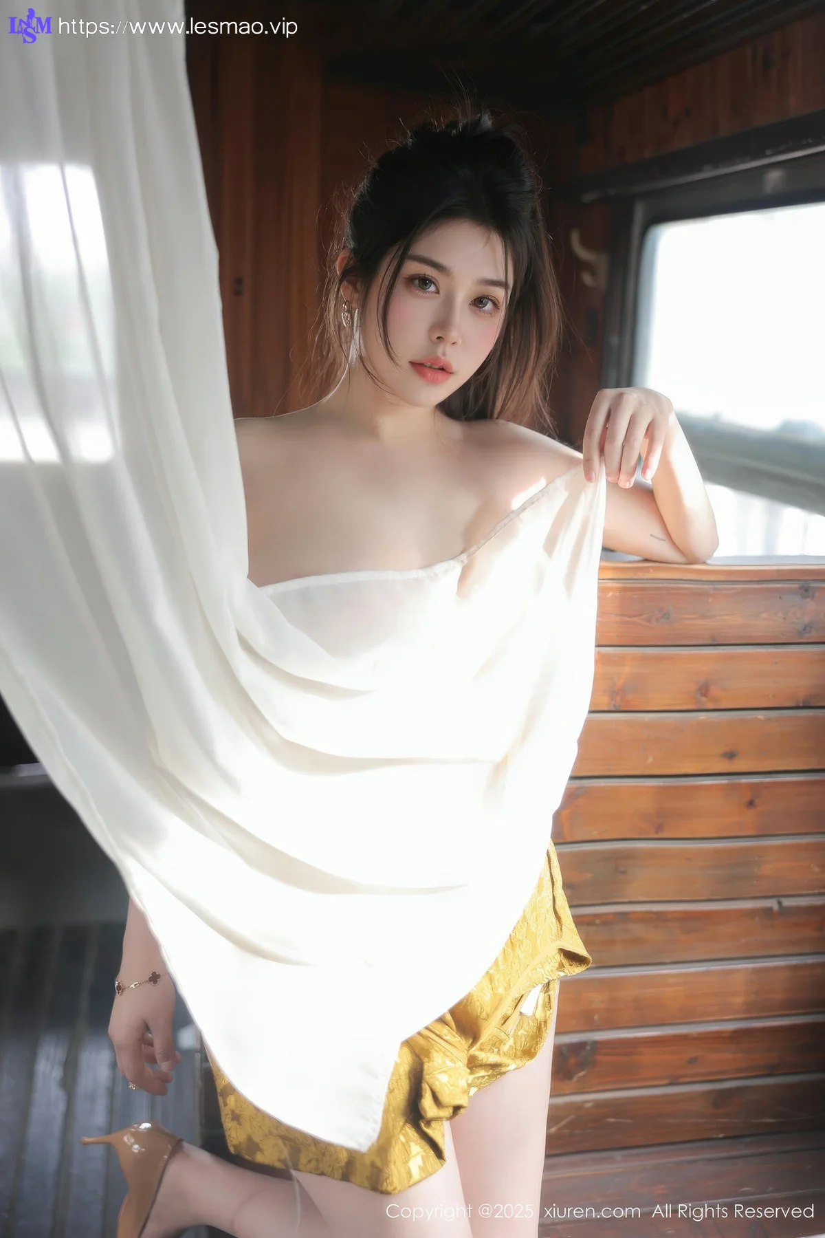 XiuRen 秀人 No.10269 金允珍呐 绿色情趣内衣 - 2