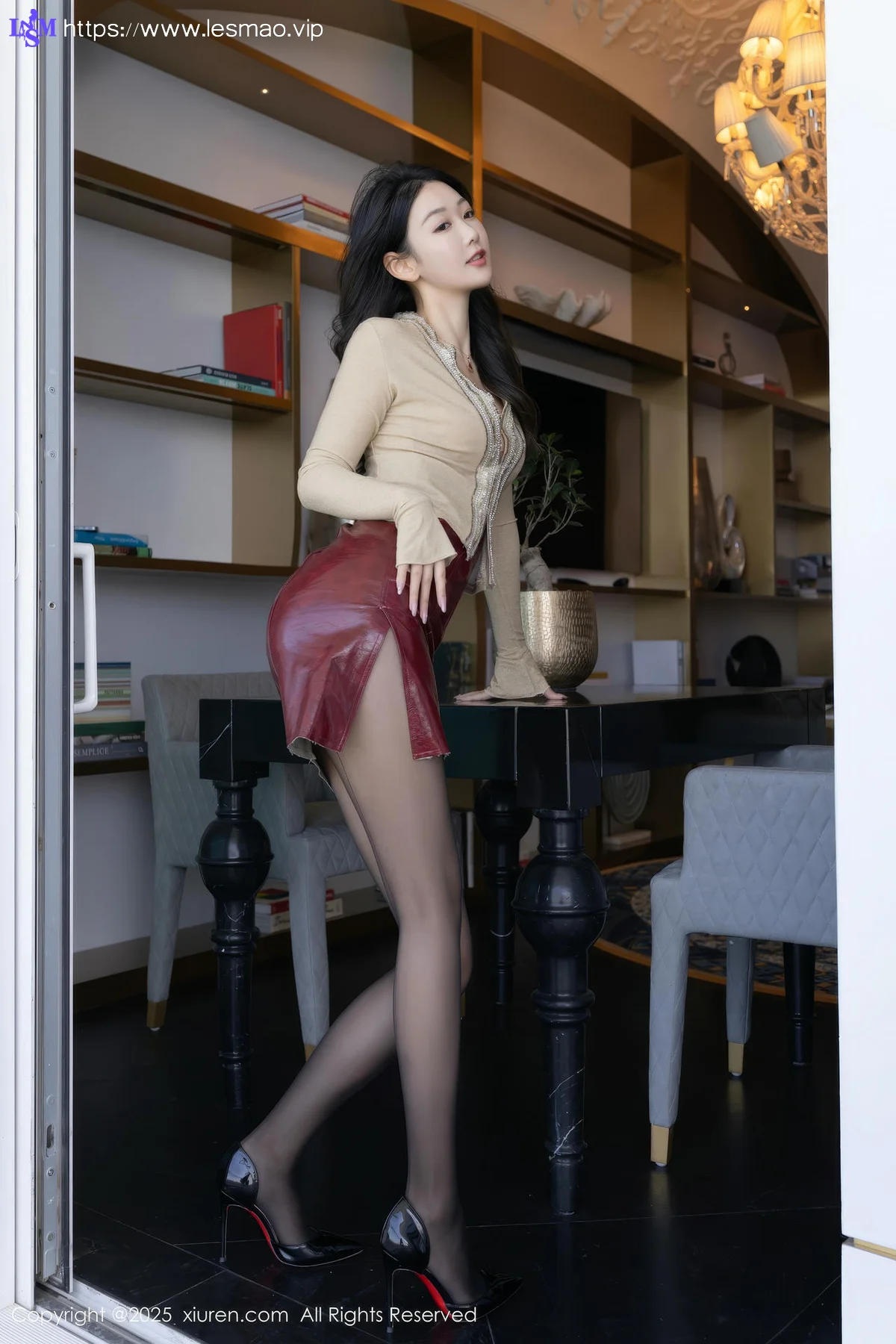 XiuRen 秀人 No.10296 唐安琪 红色皮裙曼妙身姿 - 6