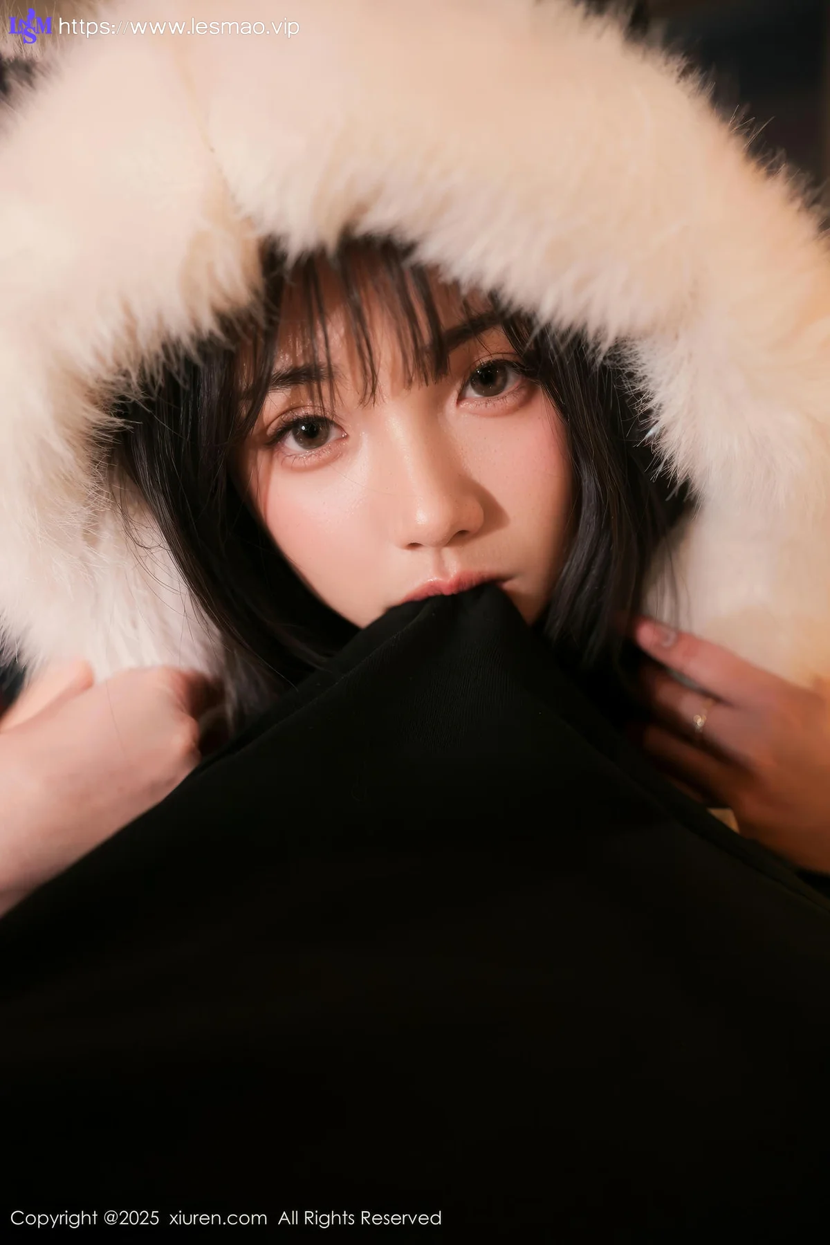 XiuRen 秀人 No.10302 软情 诱人白色丝袜情趣私房 - 6