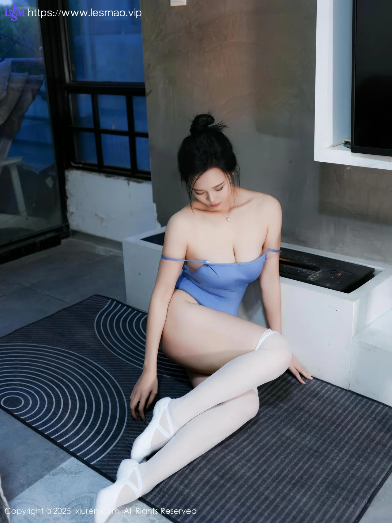 XiuRen 秀人 No.10327 玫瑰我爱你 蓝色瑜伽连体衣 - 8