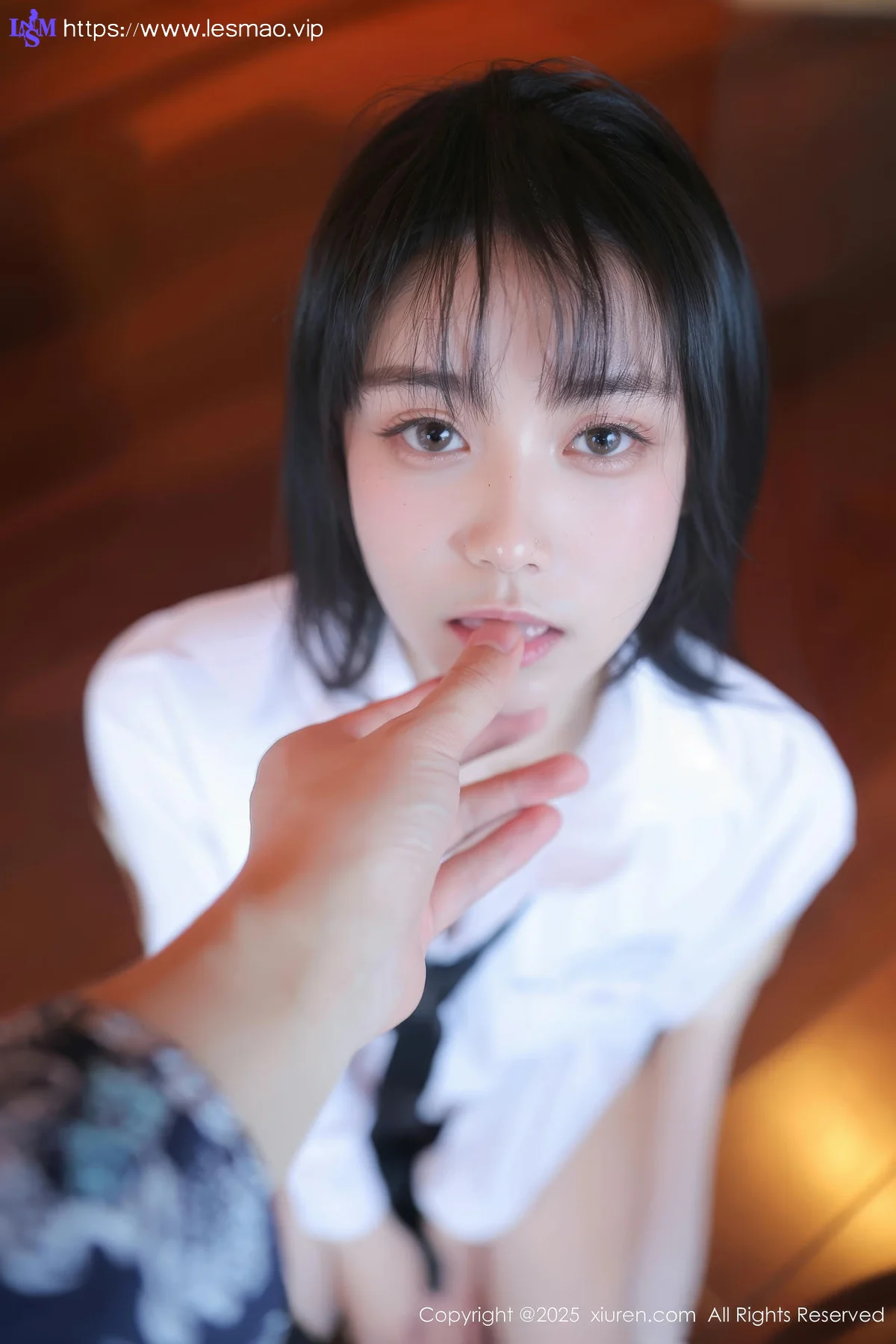 XiuRen 秀人 No.10335 软情 诱人白色丝袜 - 9