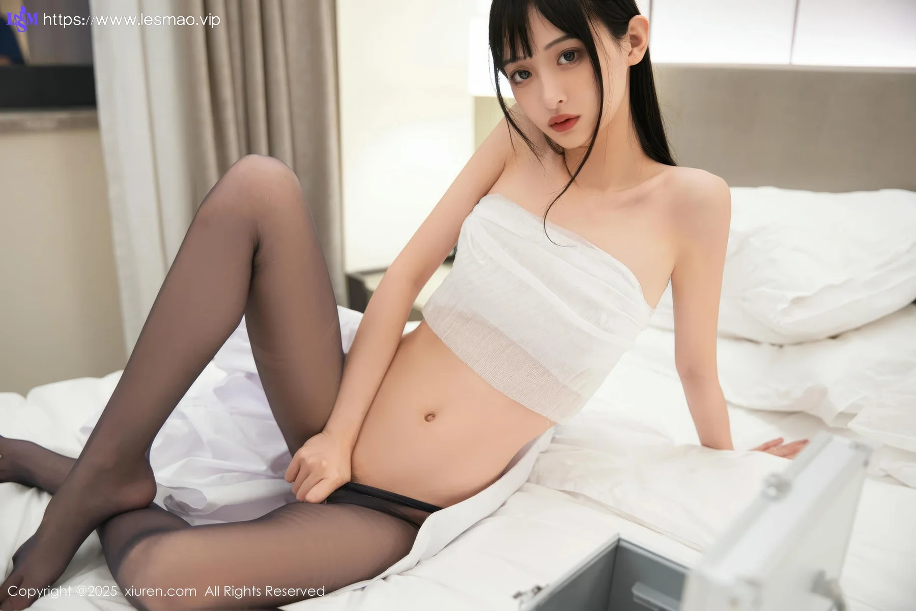 XiuRen 秀人 No.10373 茂木希子 白色护士服 - 2