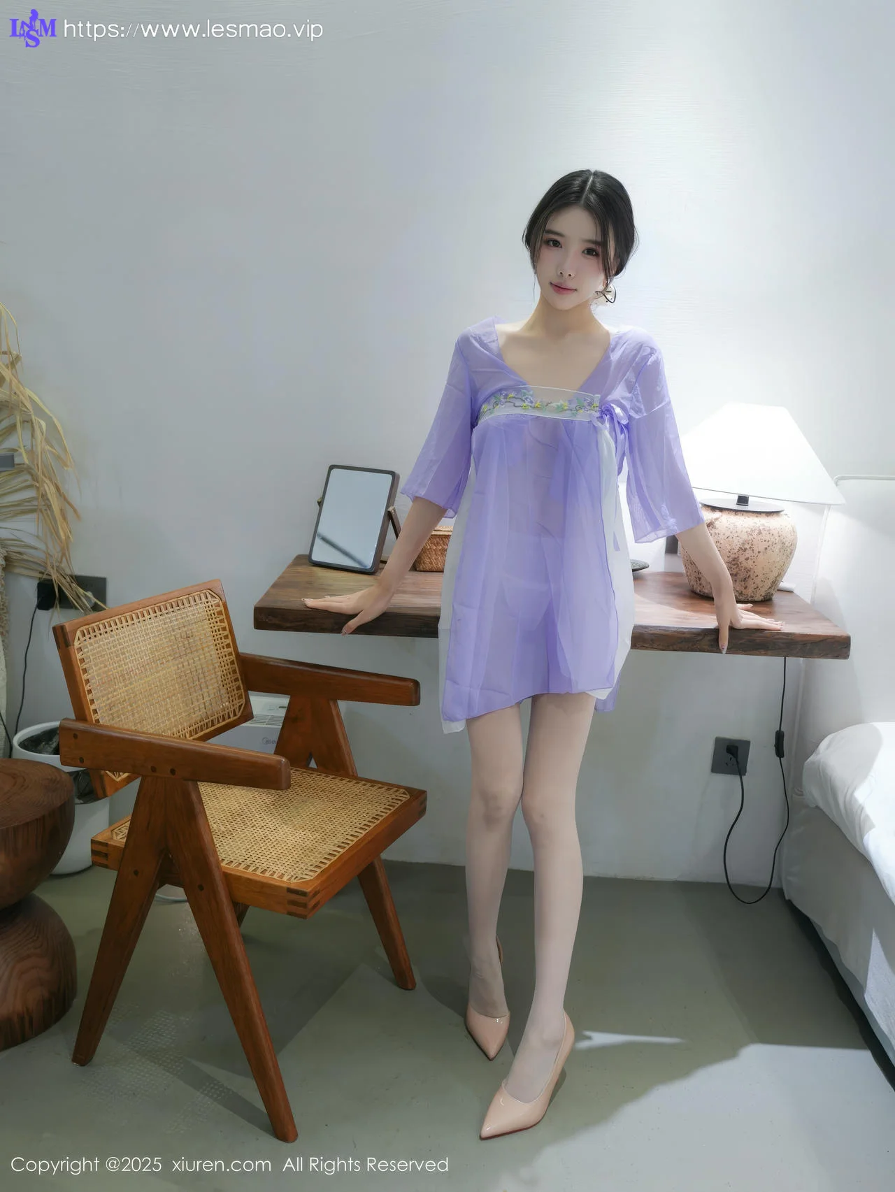 XiuRen 秀人 No.10376 袁圆 性感姿色汉服搭配 - 2