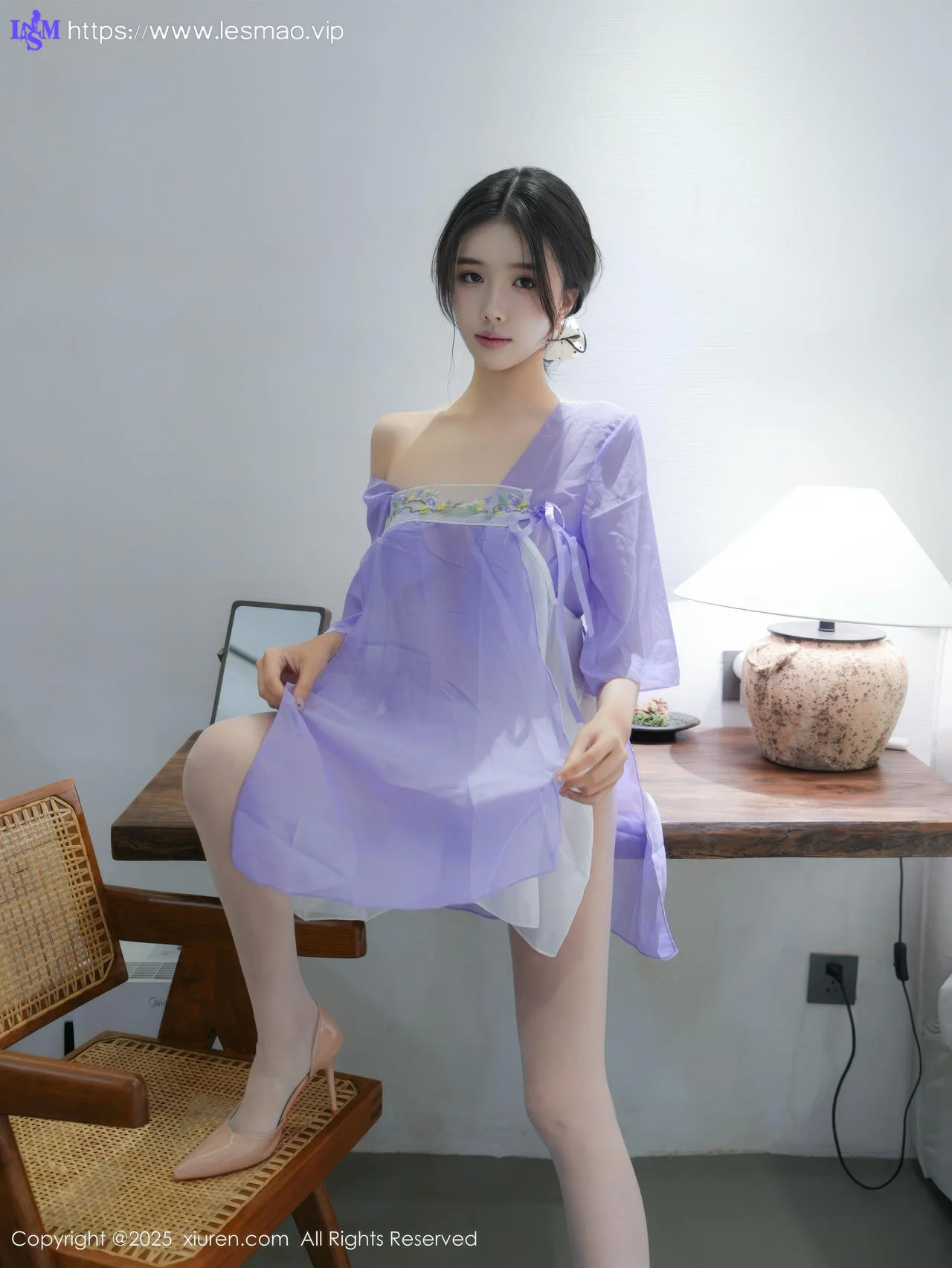 XiuRen 秀人 No.10376 袁圆 性感姿色汉服搭配 - 9