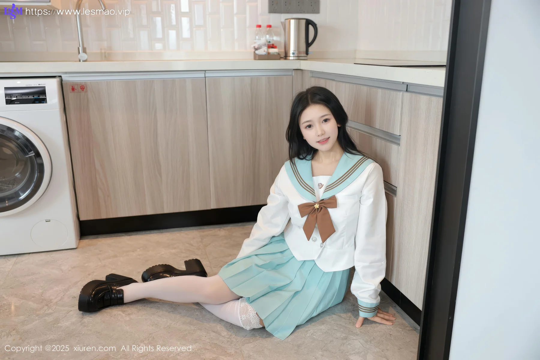 XiuRen 秀人 No.10379 林嘉馨 jk短裙清纯美女 - 4