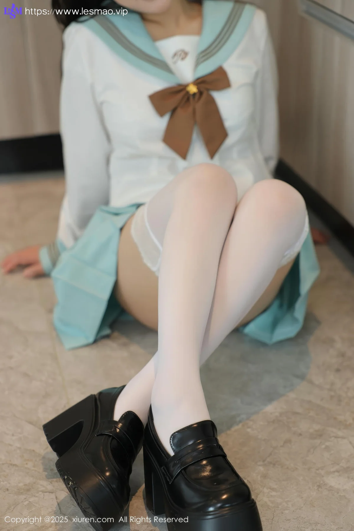 XiuRen 秀人 No.10379 林嘉馨 jk短裙清纯美女 - 2