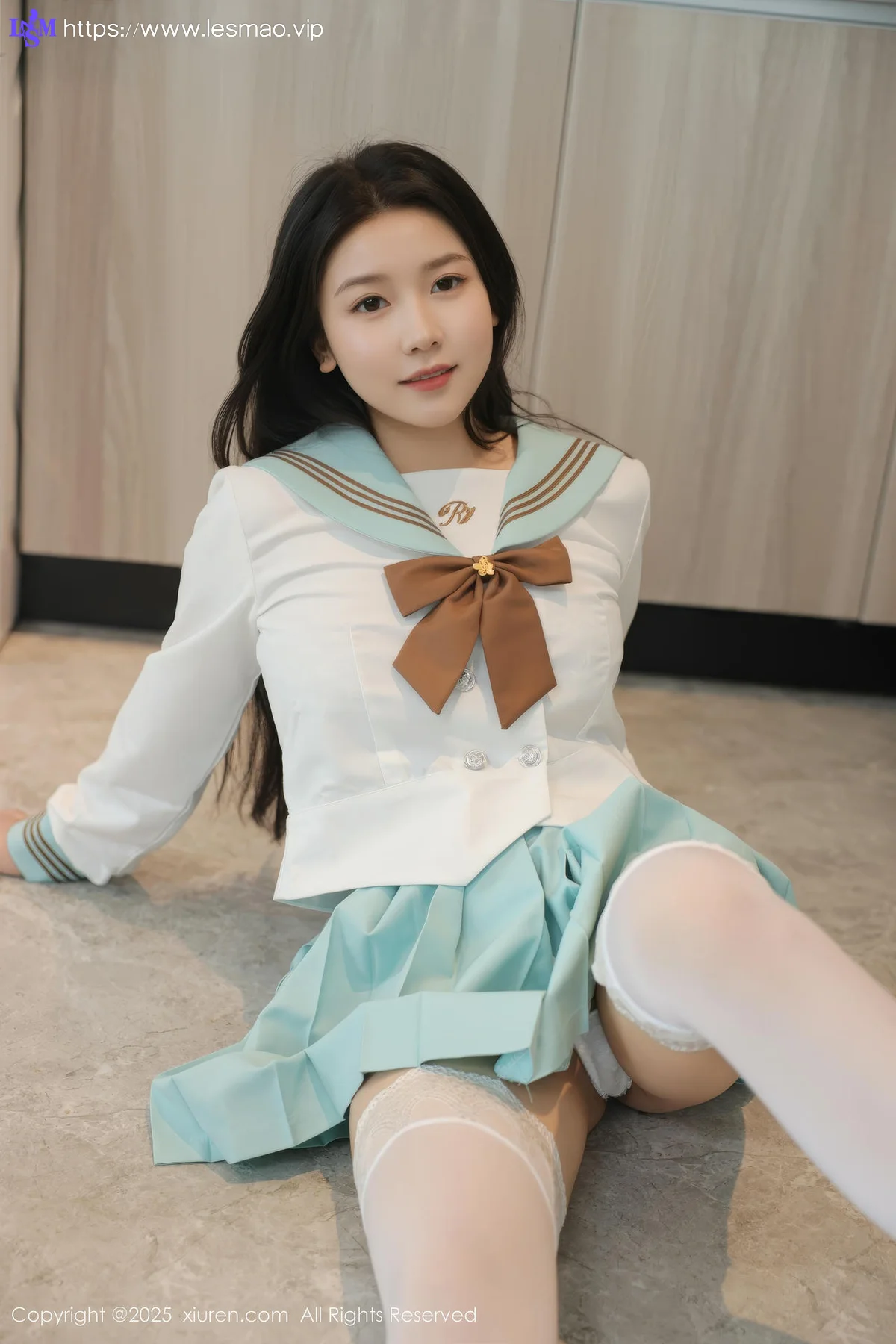 XiuRen 秀人 No.10379 林嘉馨 jk短裙清纯美女 - 2