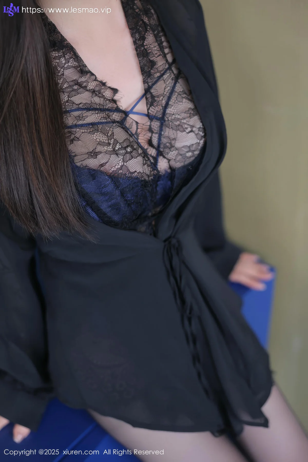 XiuRen 秀人 No.10382 Annie_baby 长腿黑丝情趣蕾丝 - 1