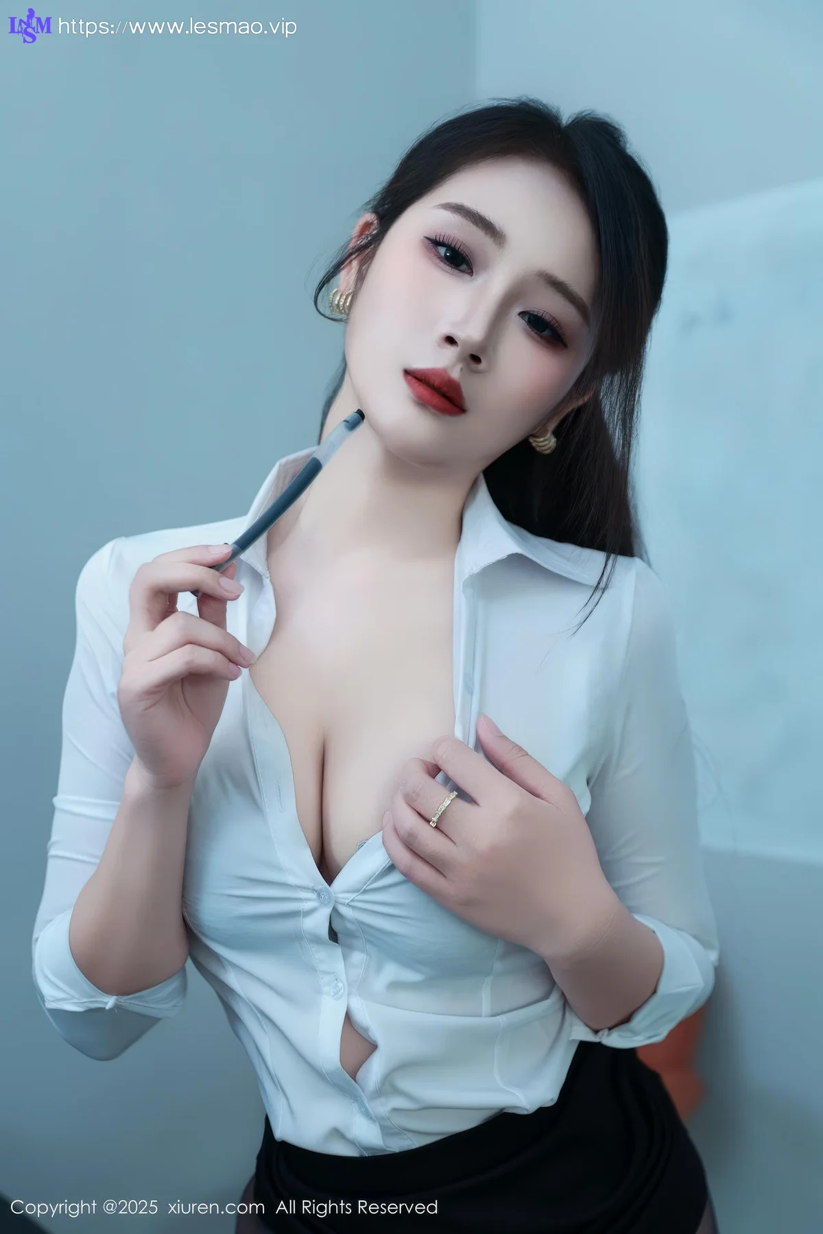 XiuRen 秀人 No.10405 梨霜儿 童颜巨乳白丝 - 9