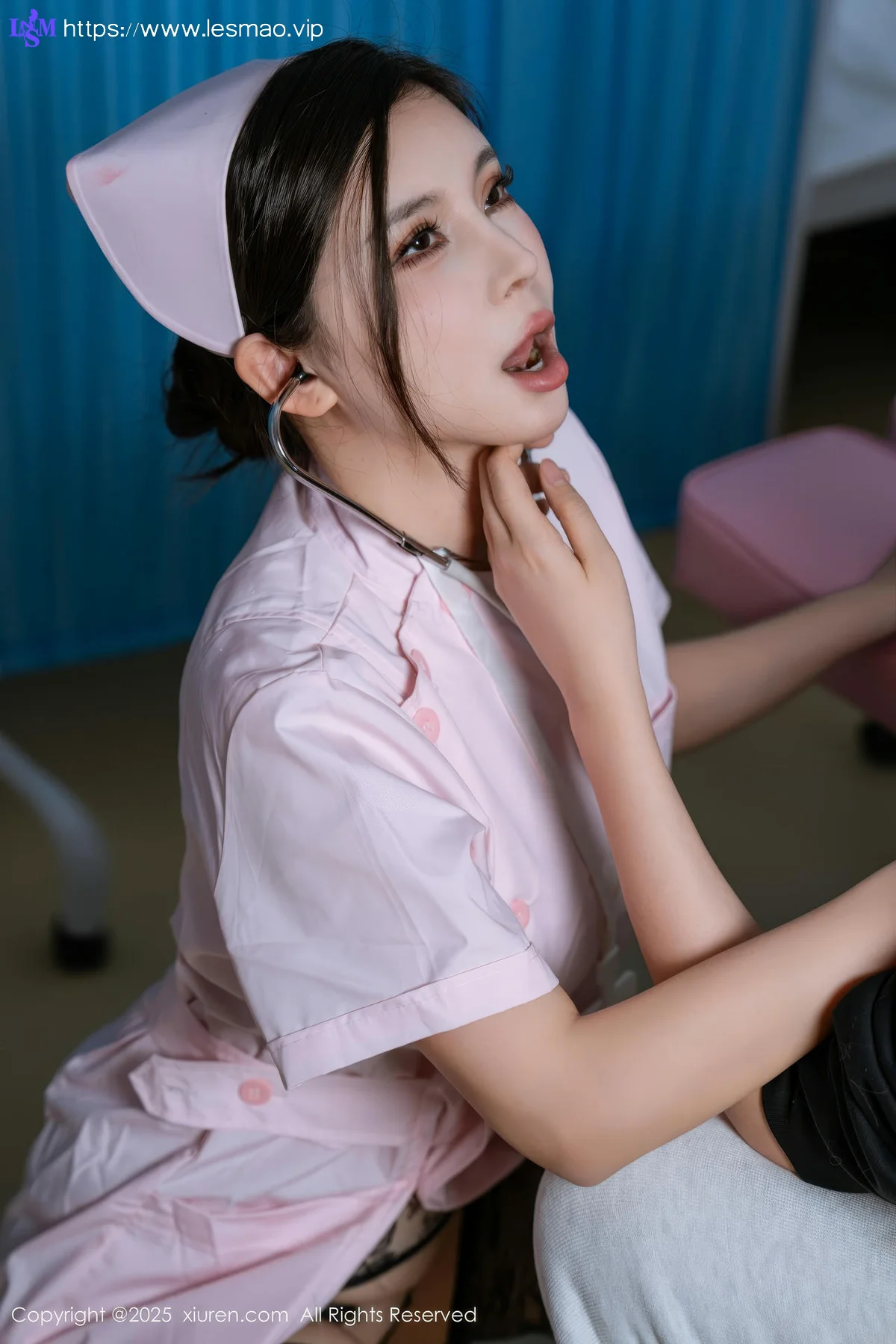XiuRen 秀人 No.10408 小蛮妖Yummy 粉色护士服 - 5