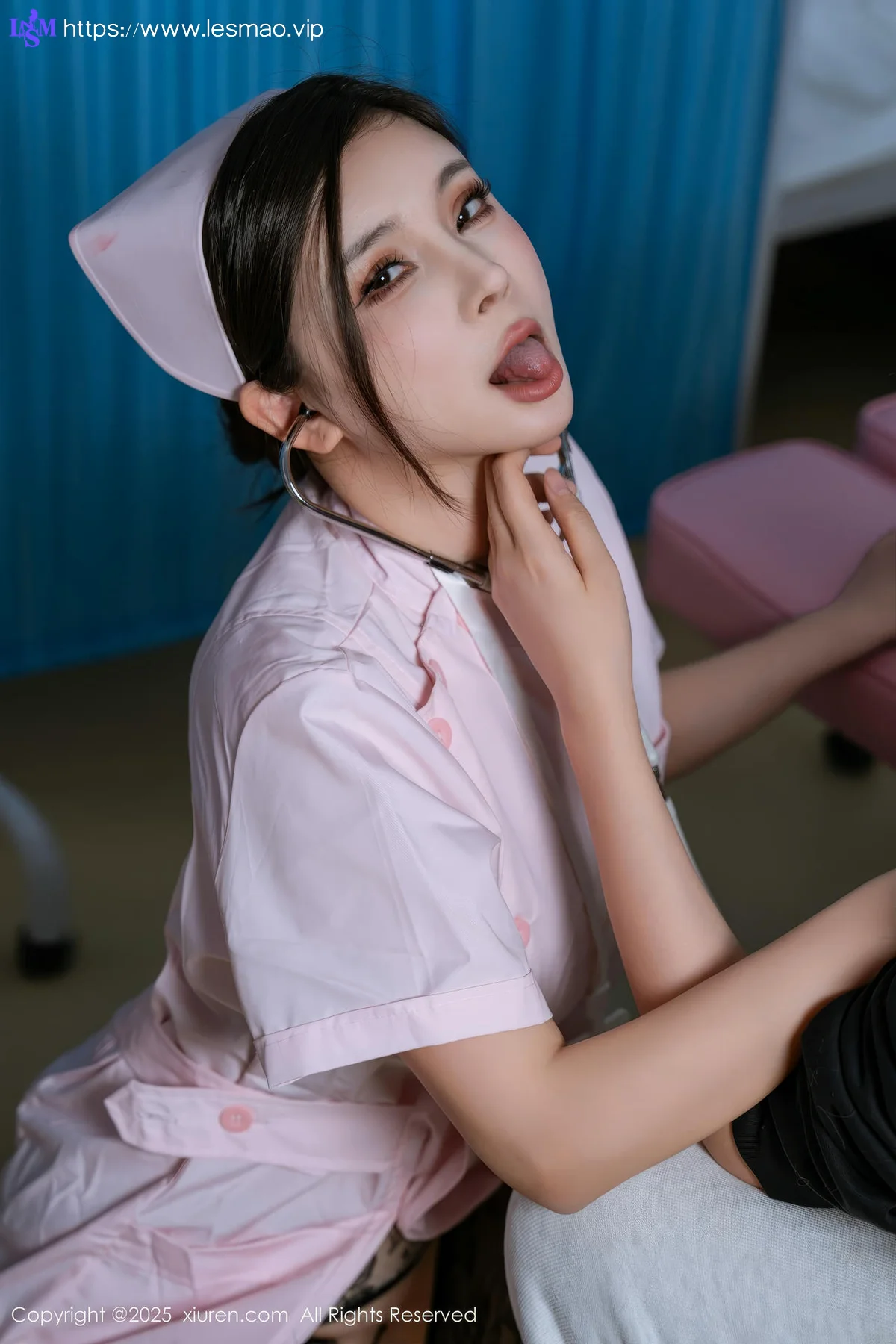 XiuRen 秀人 No.10408 小蛮妖Yummy 粉色护士服 - 6