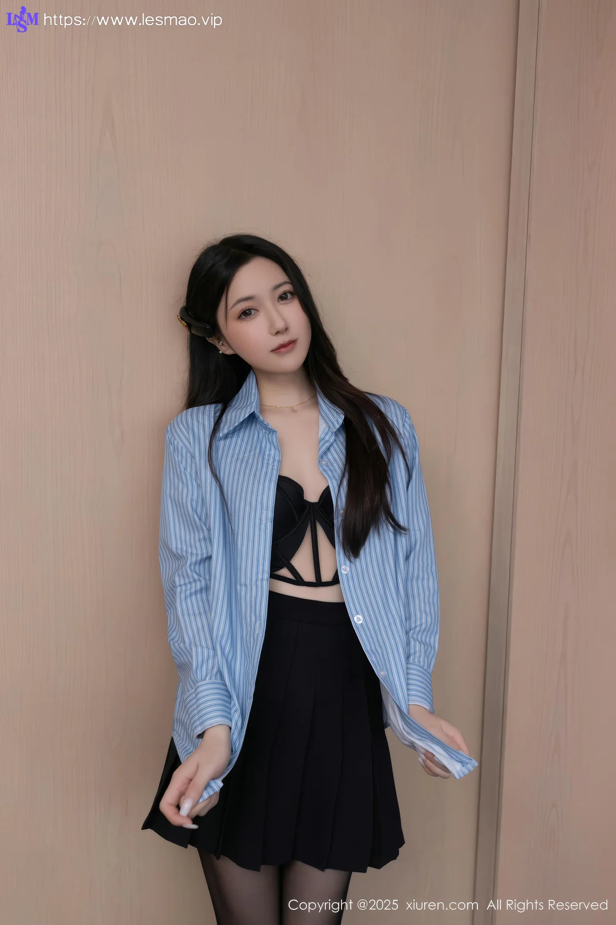 XiuRen 秀人 No.10412 鱼子酱Fish 黑色短裙婀娜动人身段 - 9