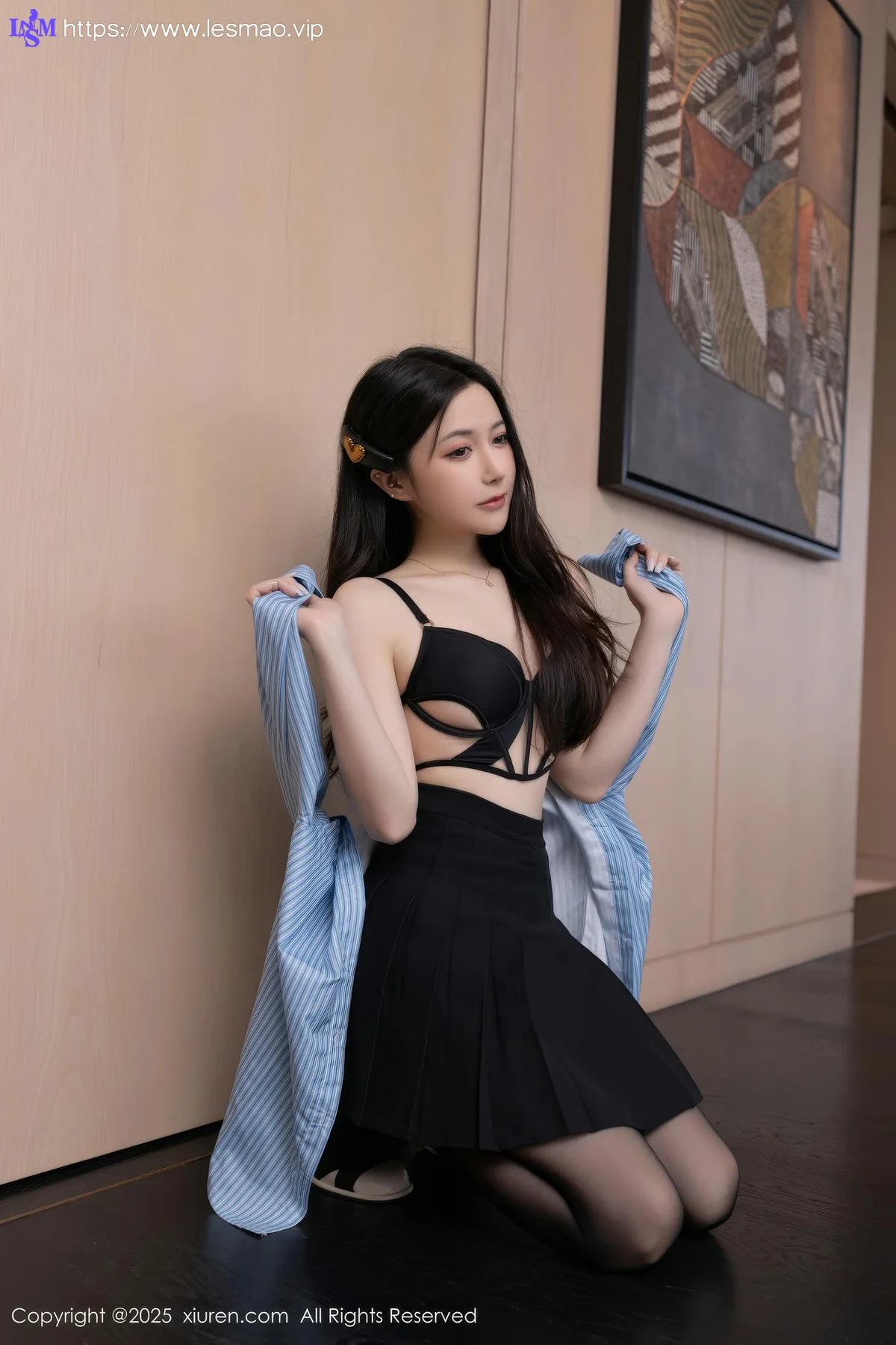 XiuRen 秀人 No.10412 鱼子酱Fish 黑色短裙婀娜动人身段 - 4