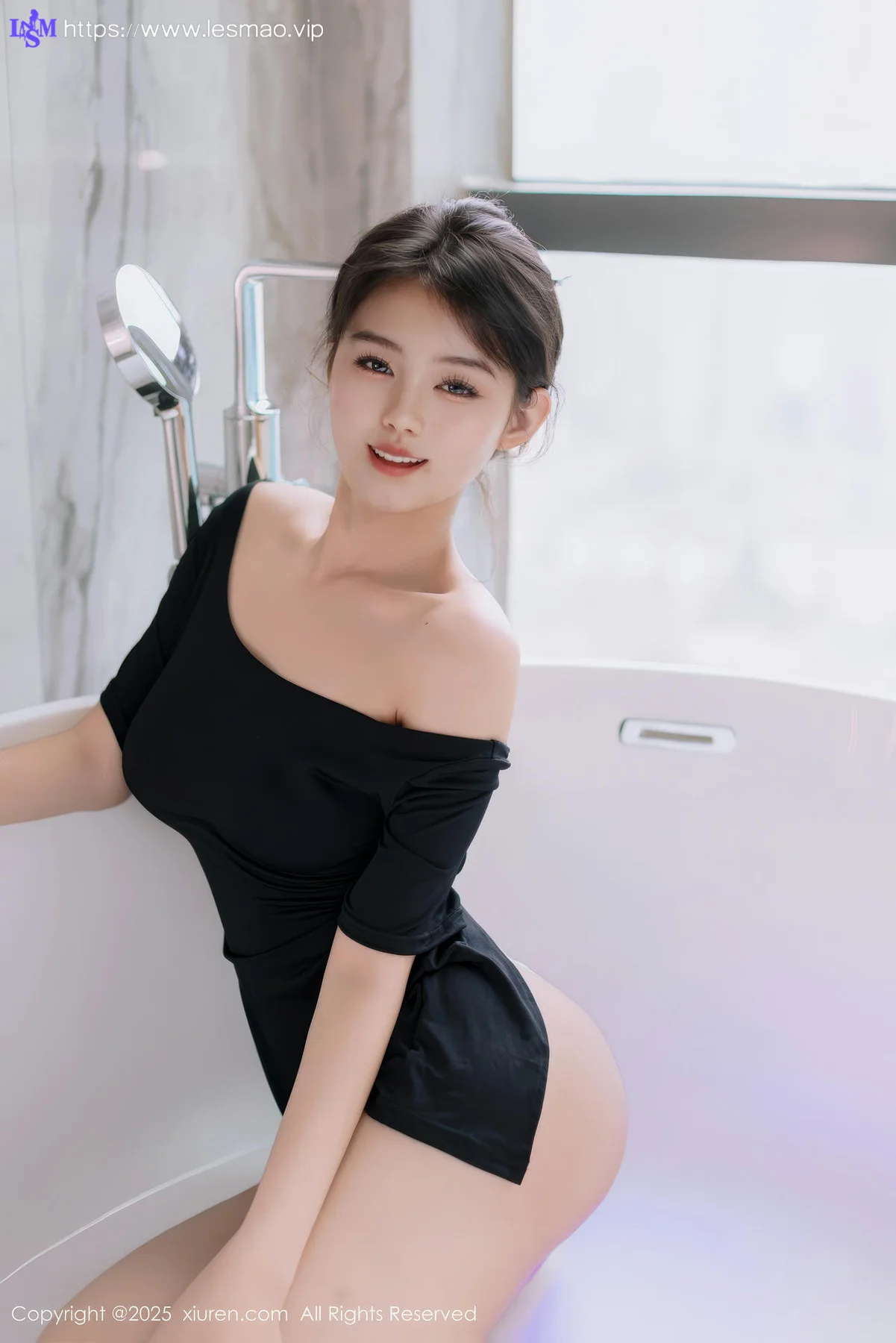 XiuRen 秀人 No.10426 小橘子orange 爆乳美胸连衣短裙 - 8