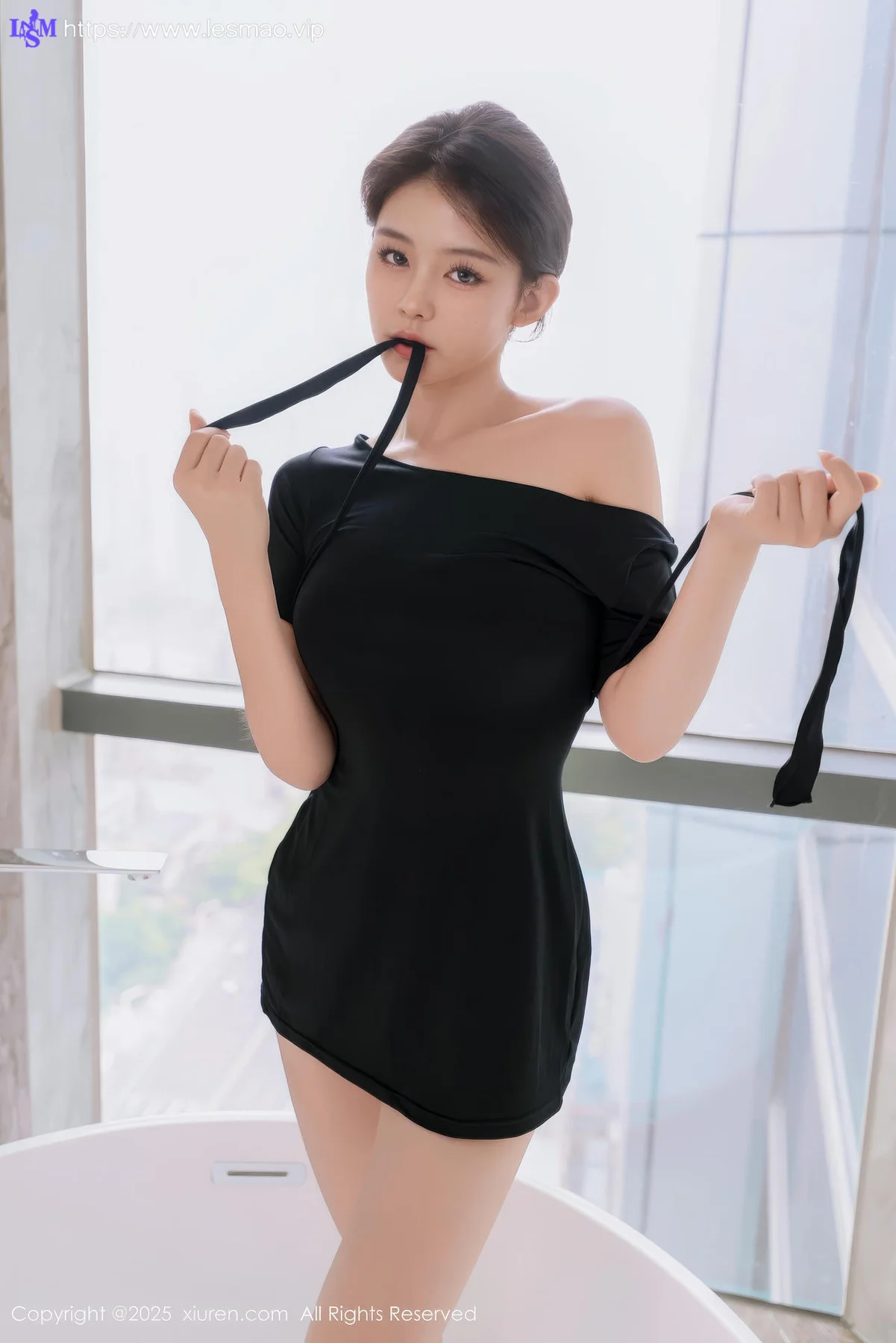 XiuRen 秀人 No.10426 小橘子orange 爆乳美胸连衣短裙 - 10
