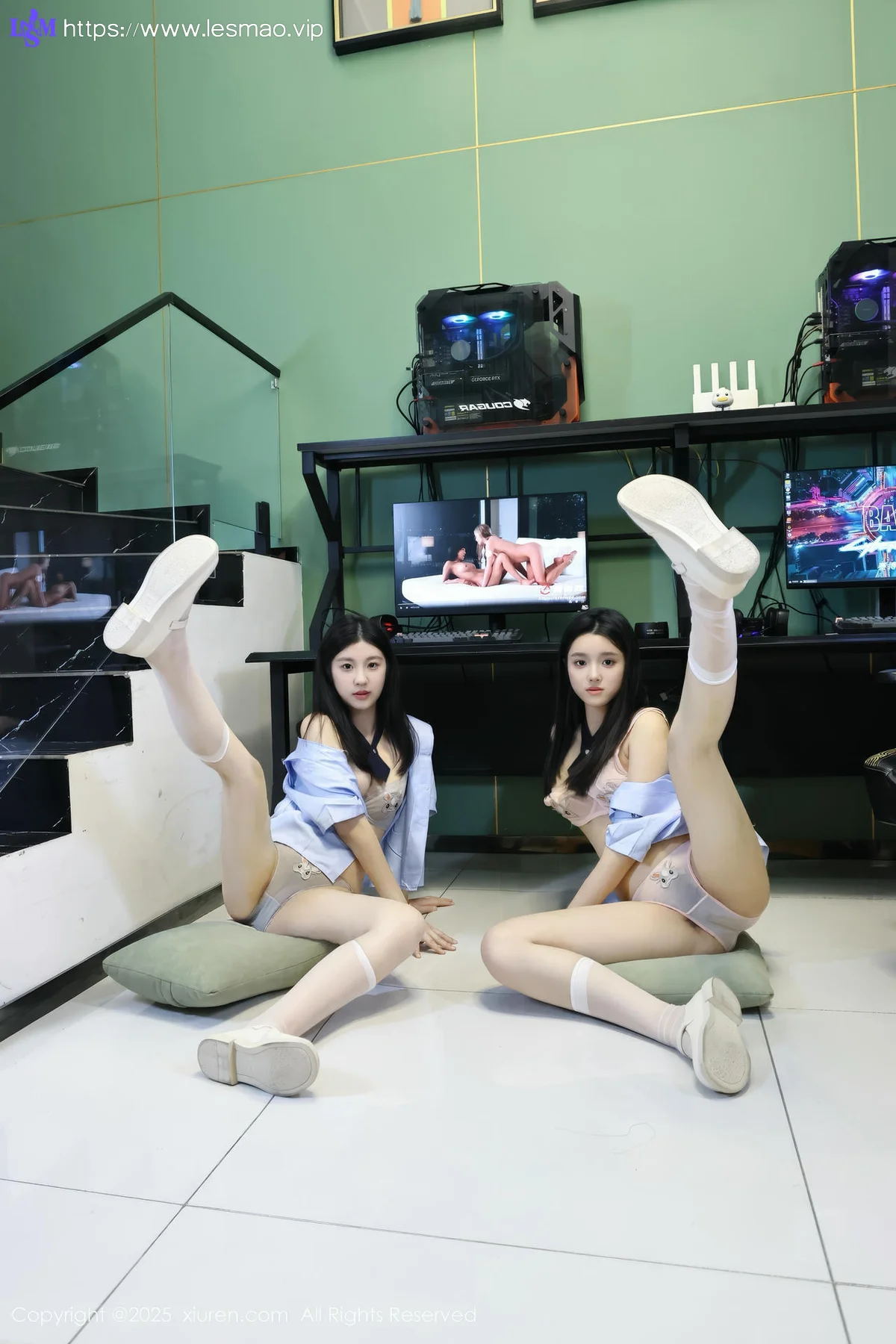 XiuRen 秀人 No.10443 小芭乐 两位少女激情互动 - 4