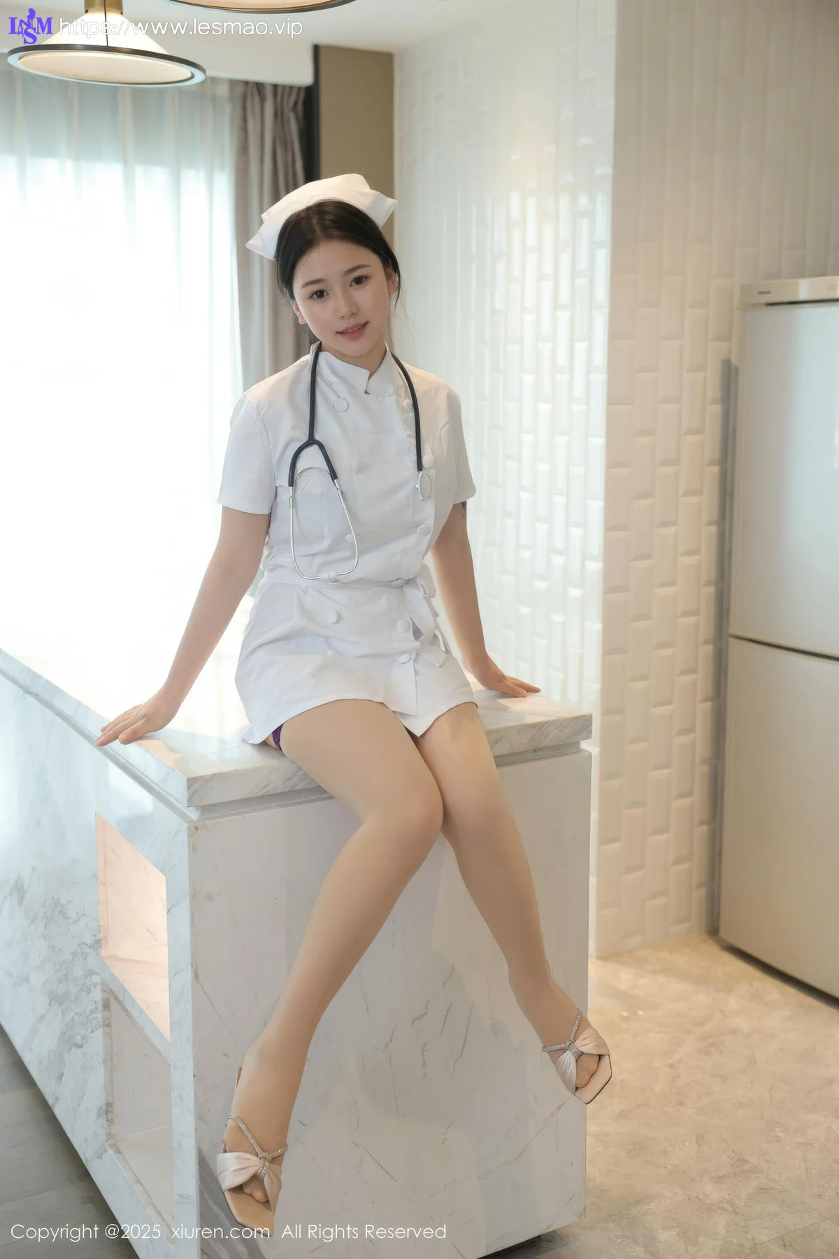 XiuRen 秀人 No.10465 林嘉馨 白色护士制服 - 4